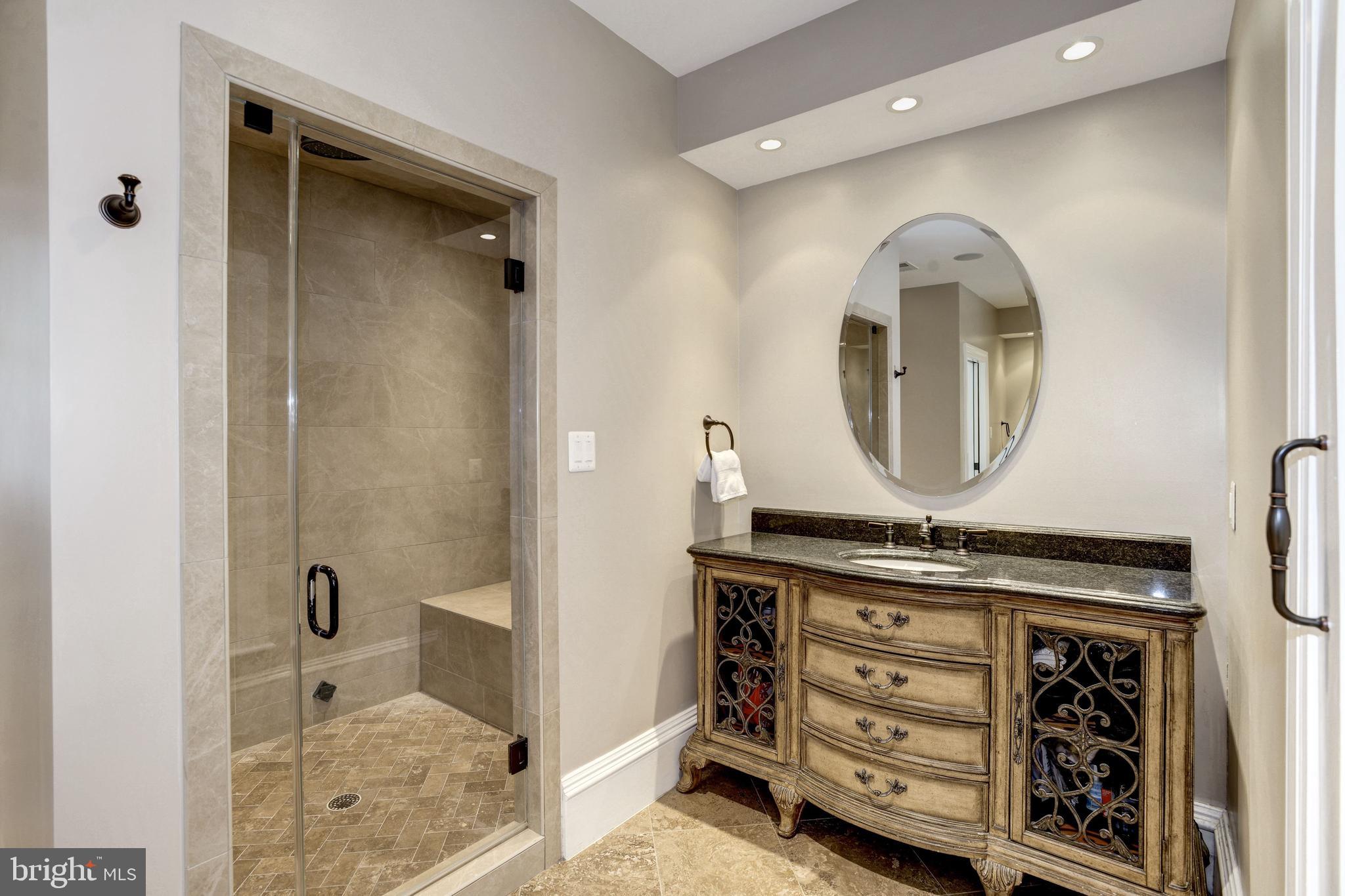 MINOR HILL - Residential