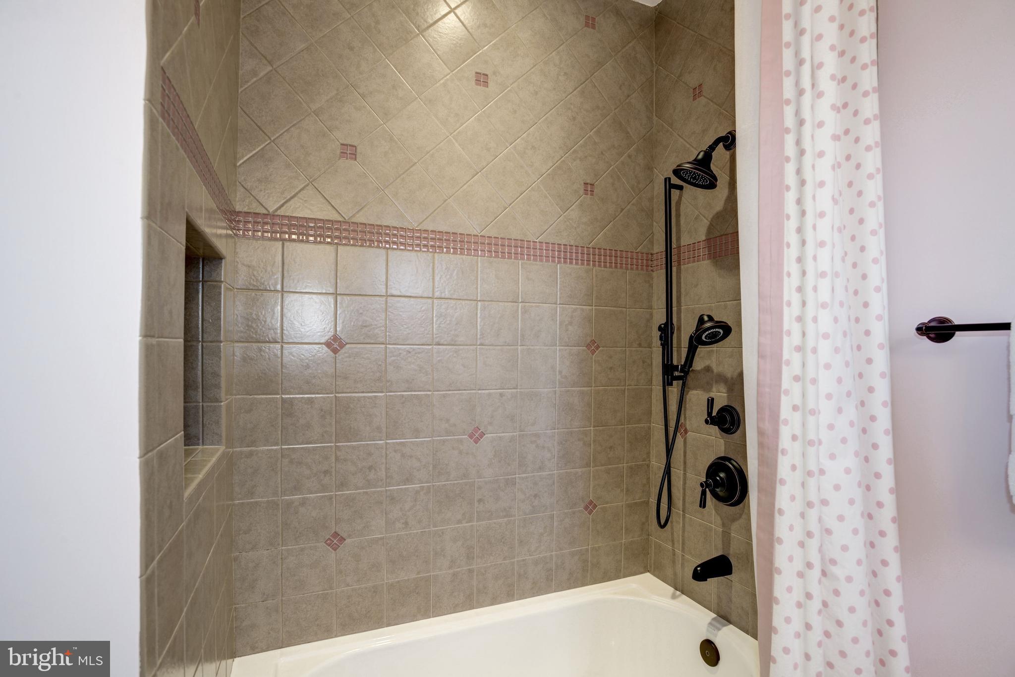 MINOR HILL - Residential