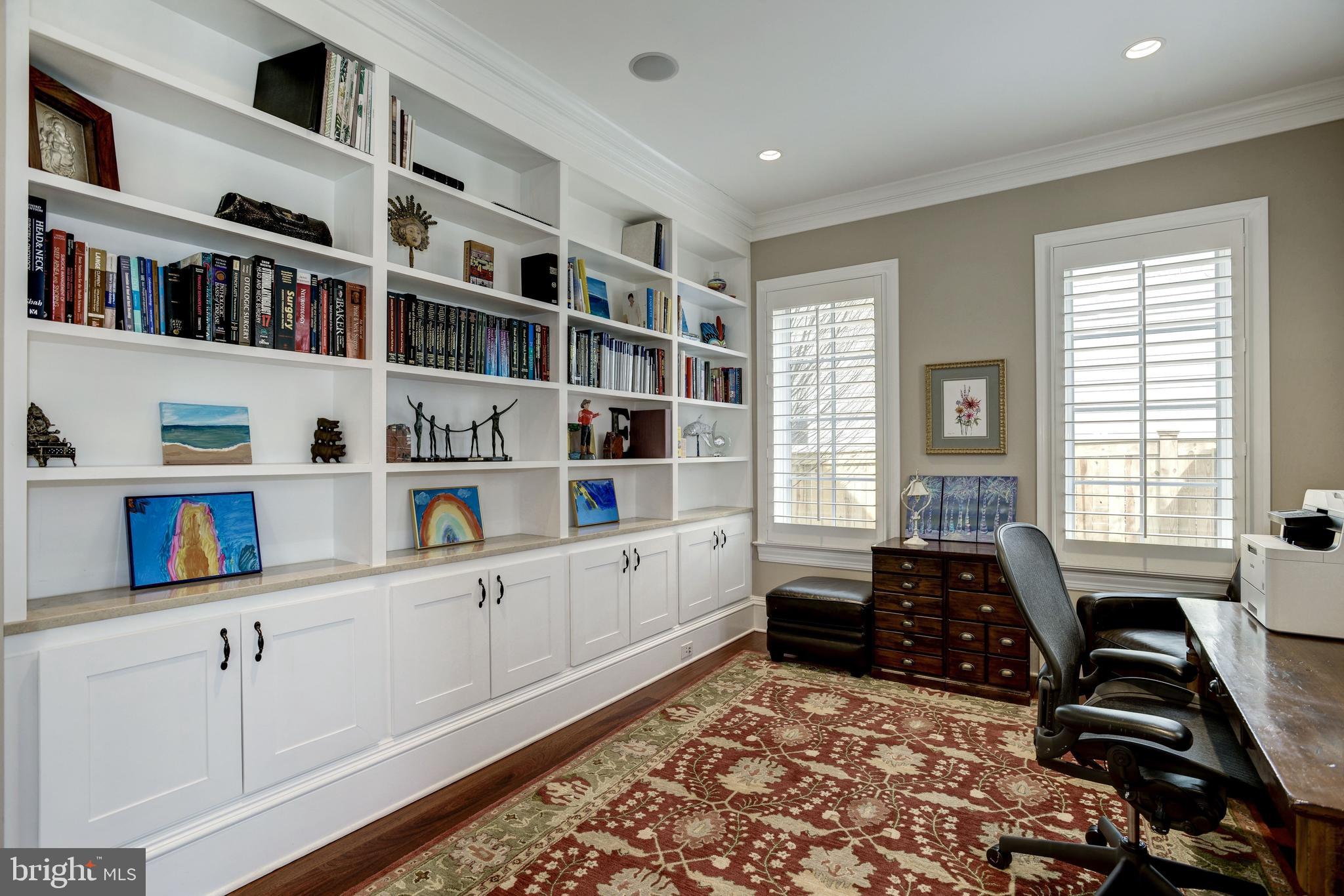 MINOR HILL - Residential