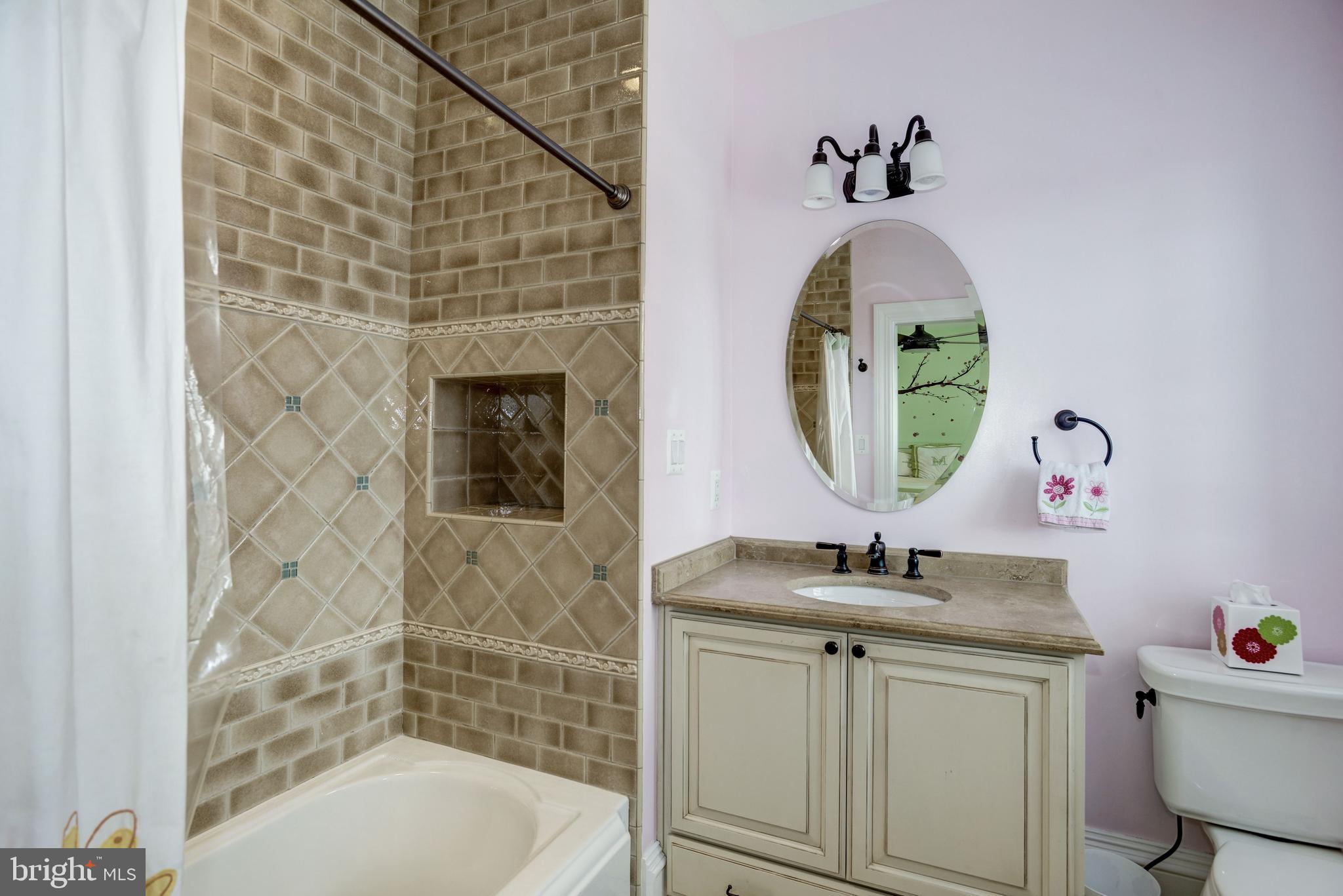 MINOR HILL - Residential