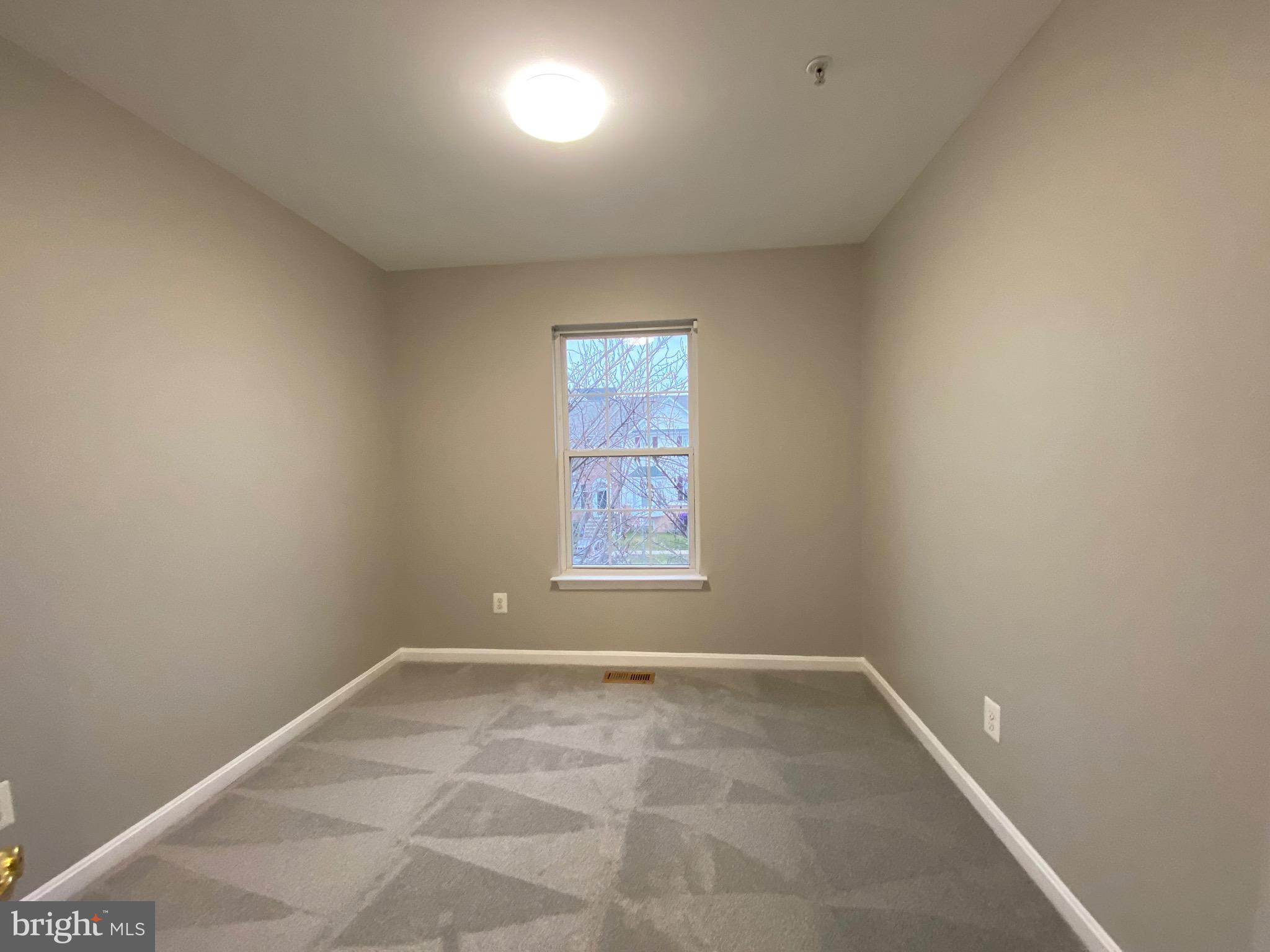 MONMOUTH MEADOWS - Residential Lease