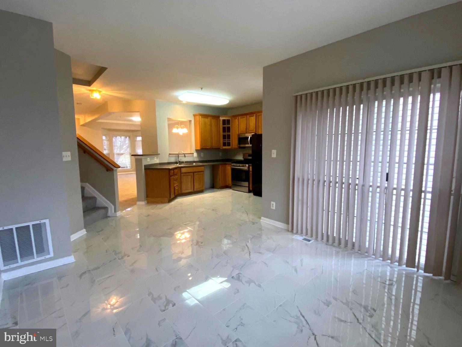 MONMOUTH MEADOWS - Residential Lease