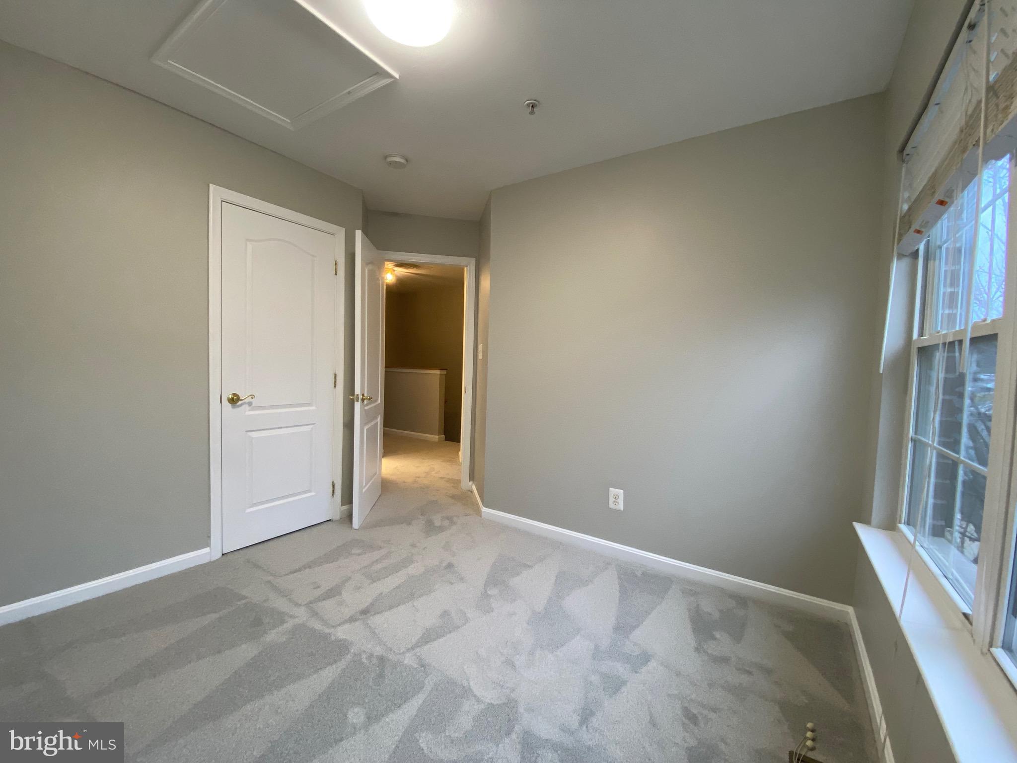 MONMOUTH MEADOWS - Residential Lease