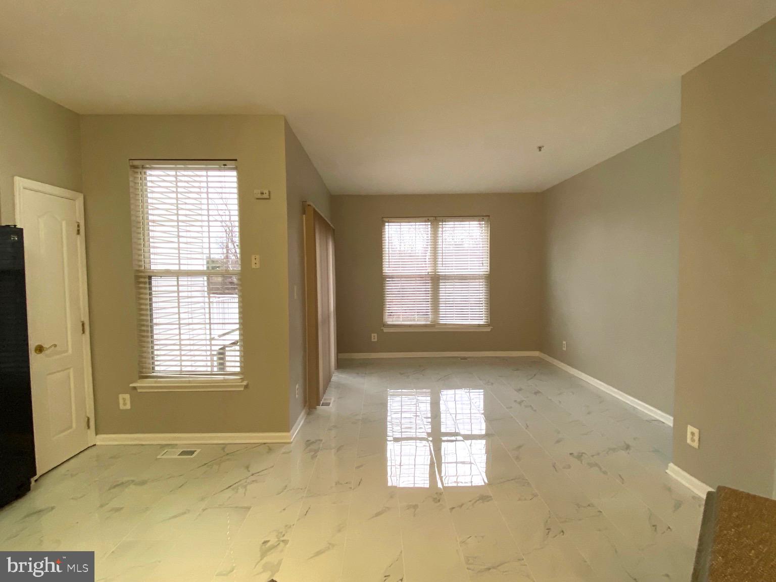 MONMOUTH MEADOWS - Residential Lease