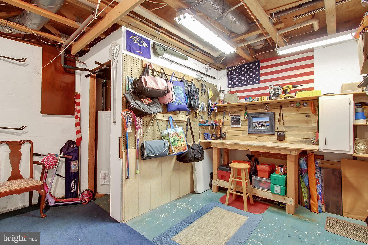 OLD FIELDS - Residential