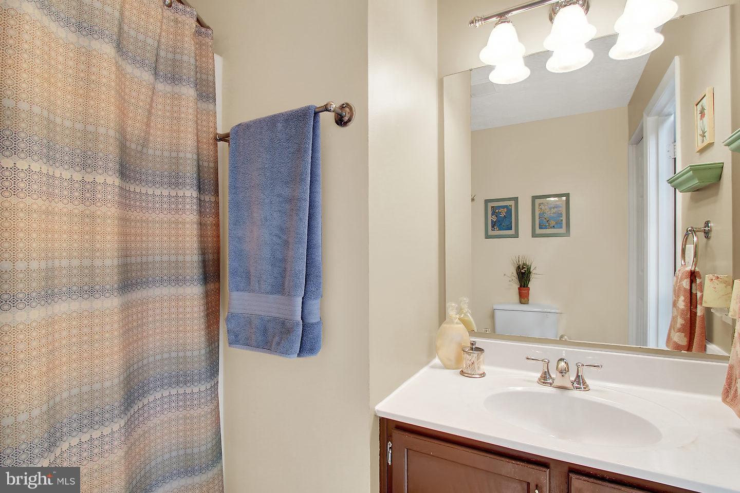 OLD FIELDS - Residential