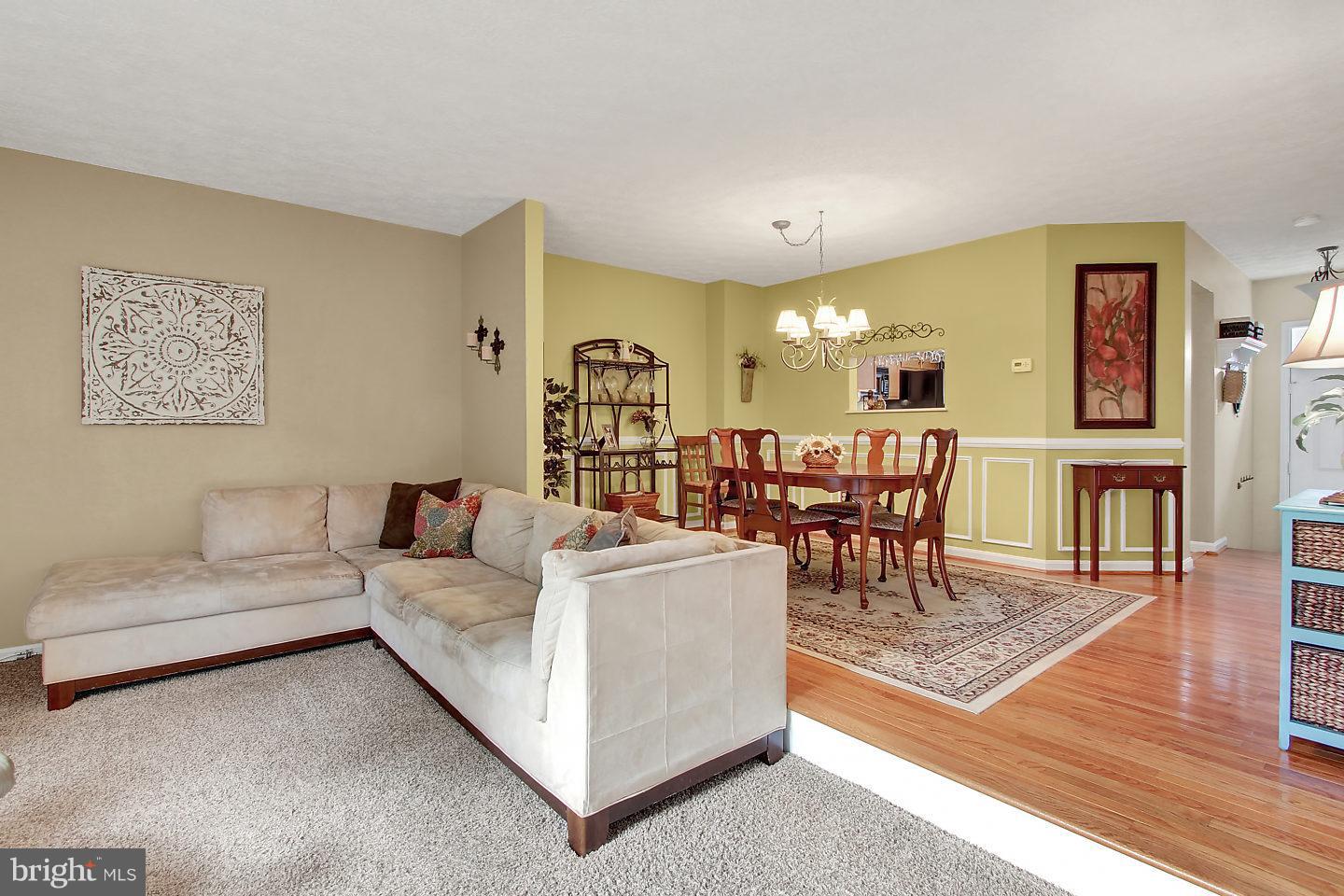 OLD FIELDS - Residential