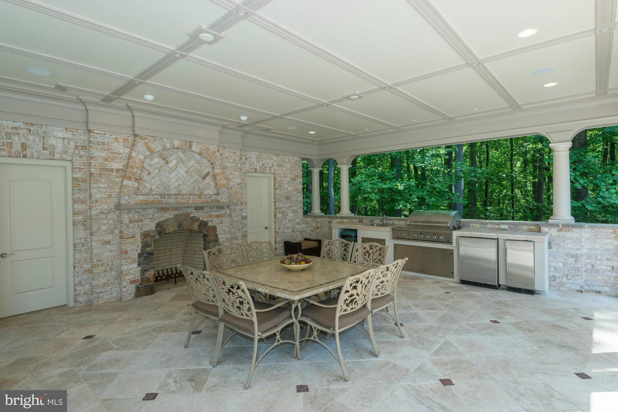 MERRYELLE ACRES - Residential