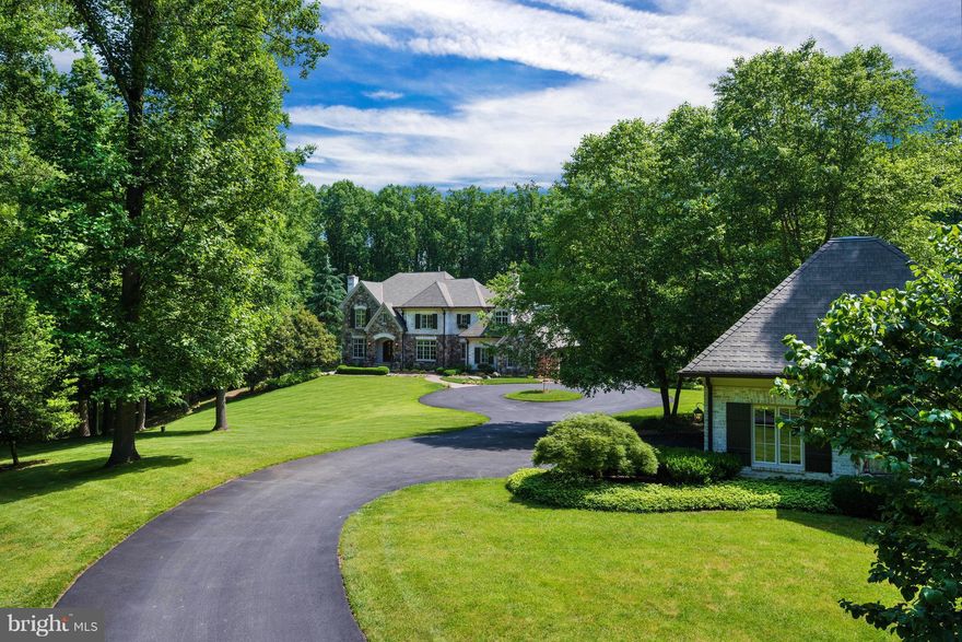 With a lush & tranquil setting, this award-winning residence is set far back from the road on 5.5+ private & verdant acres. Minutes from Great Falls Village, this home offers 6 bedrooms, 5.5 baths, gourmet kitchen, 4 FP's, lux master suite & designer finishes throughout. Expansive lower level. Stunning backyard features a pool, pool house w/ full bath & FP, outdoor kitchen, & deck. 5-car garage.