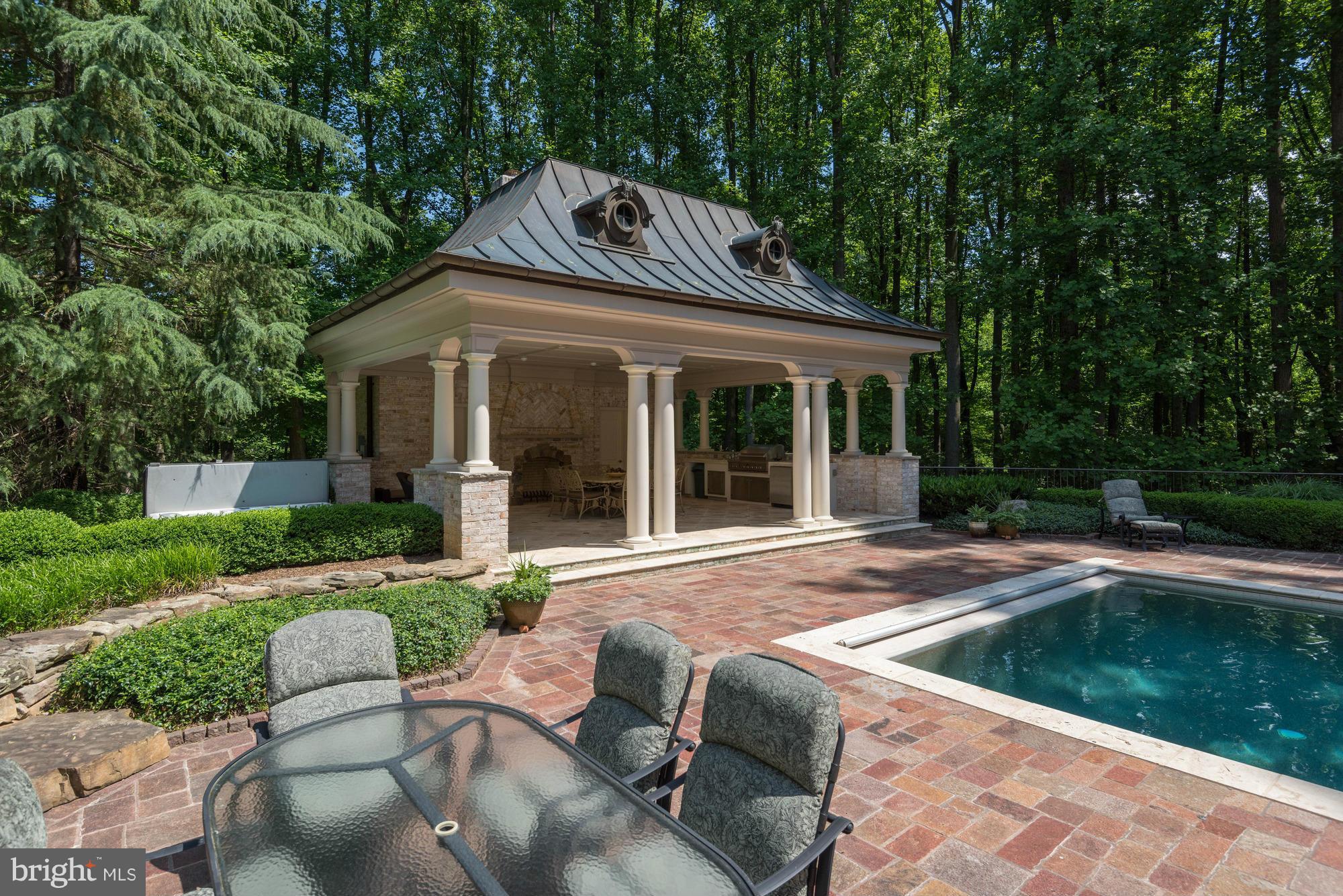 MERRYELLE ACRES - Residential