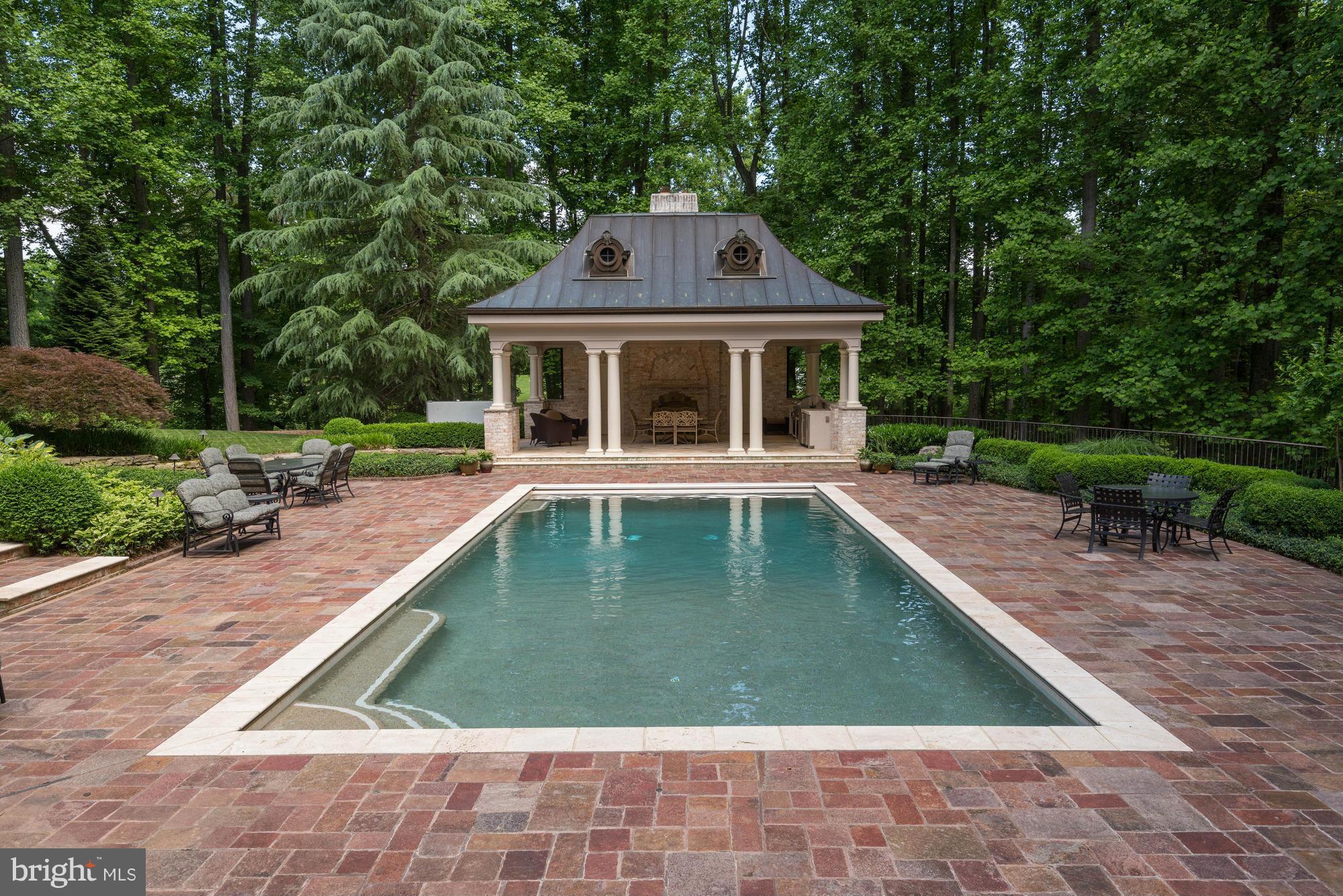 MERRYELLE ACRES - Residential