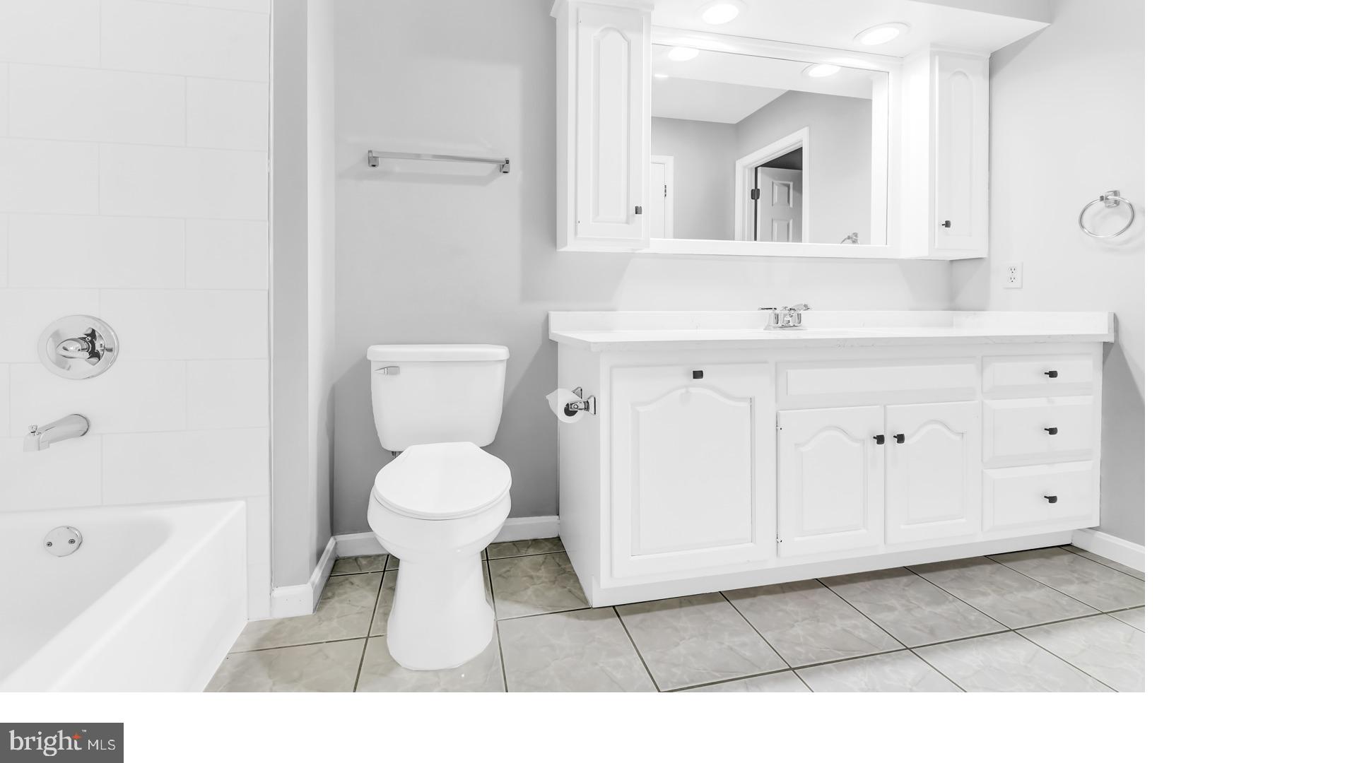 LAURELFORD - Residential