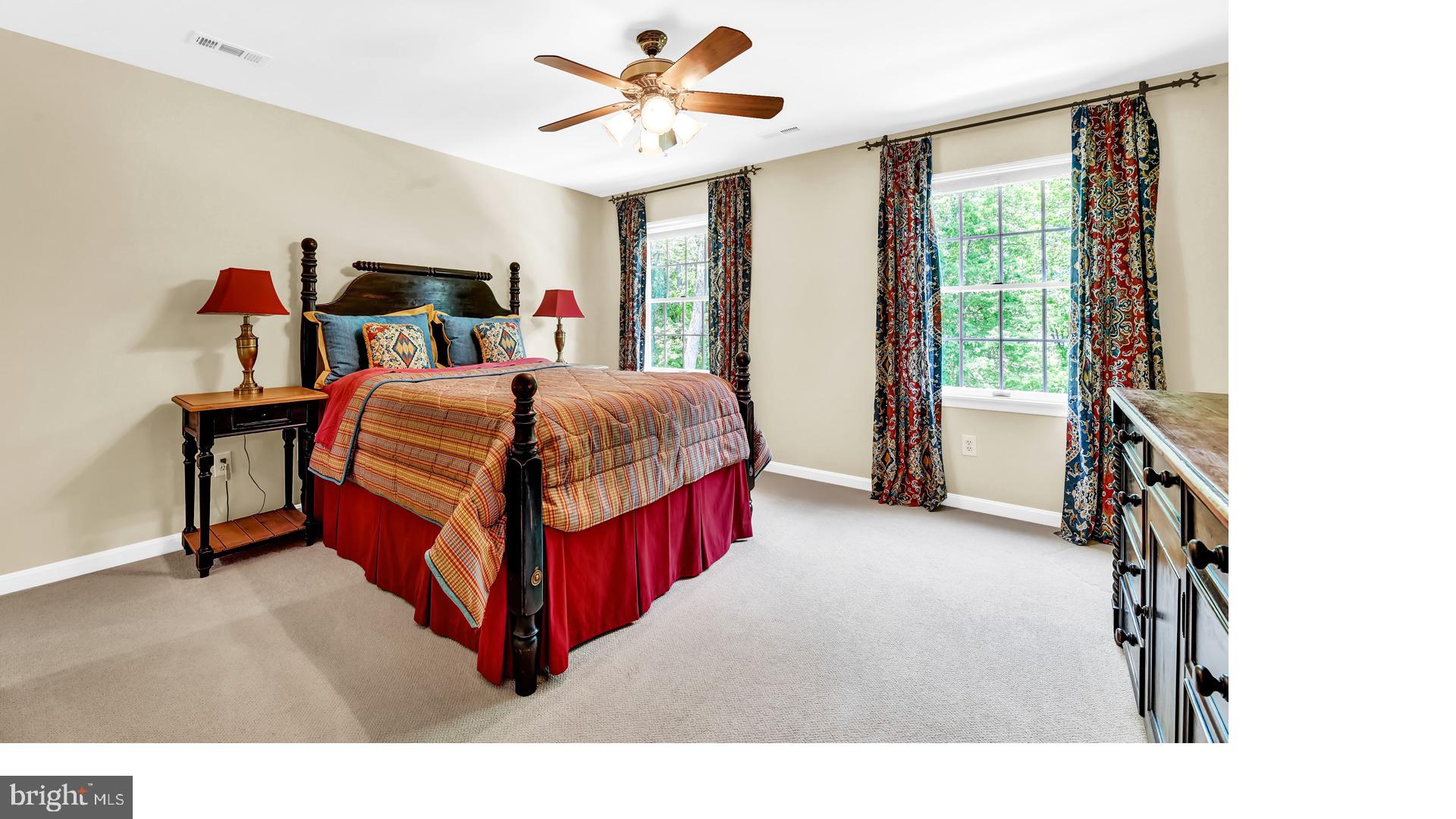 LAURELFORD - Residential