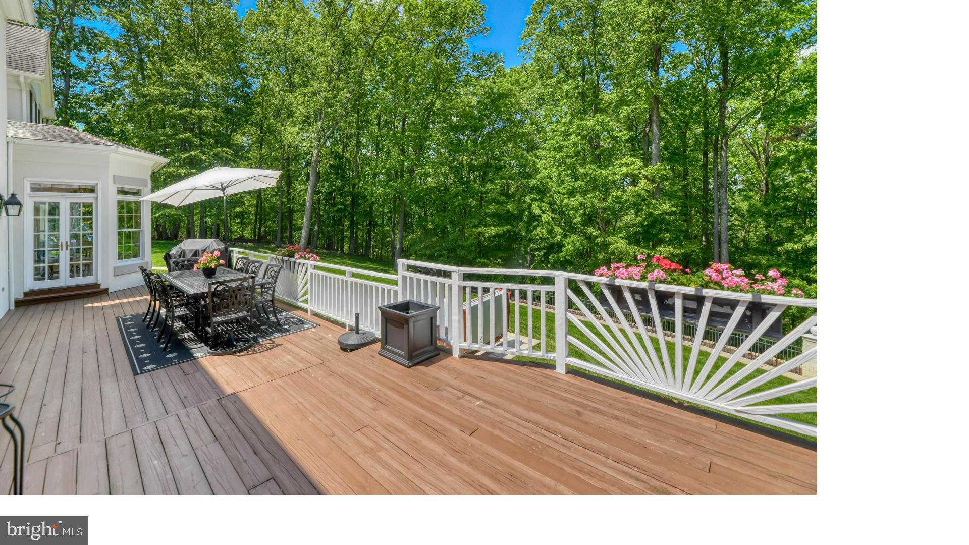 LAURELFORD - Residential