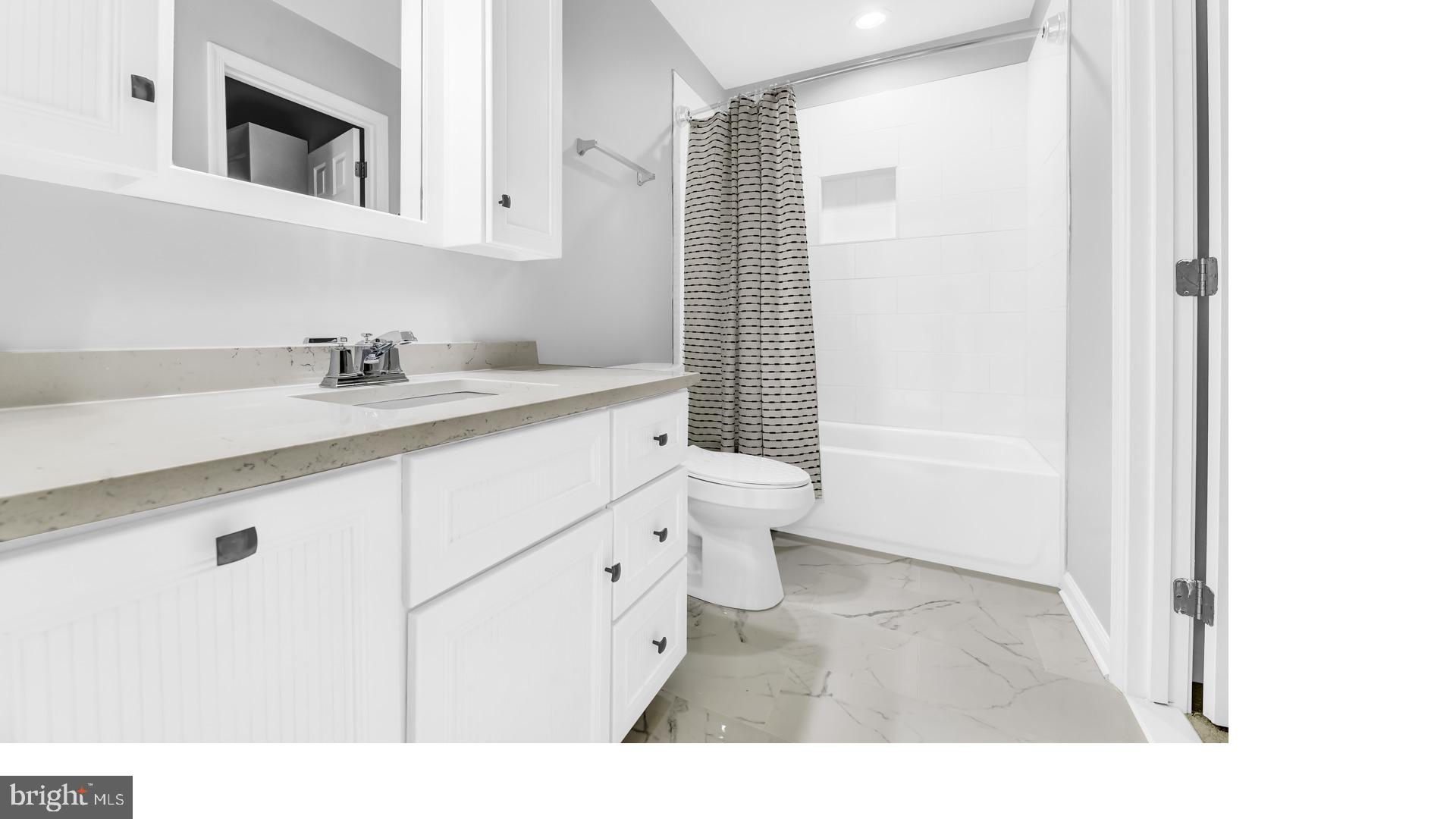 LAURELFORD - Residential