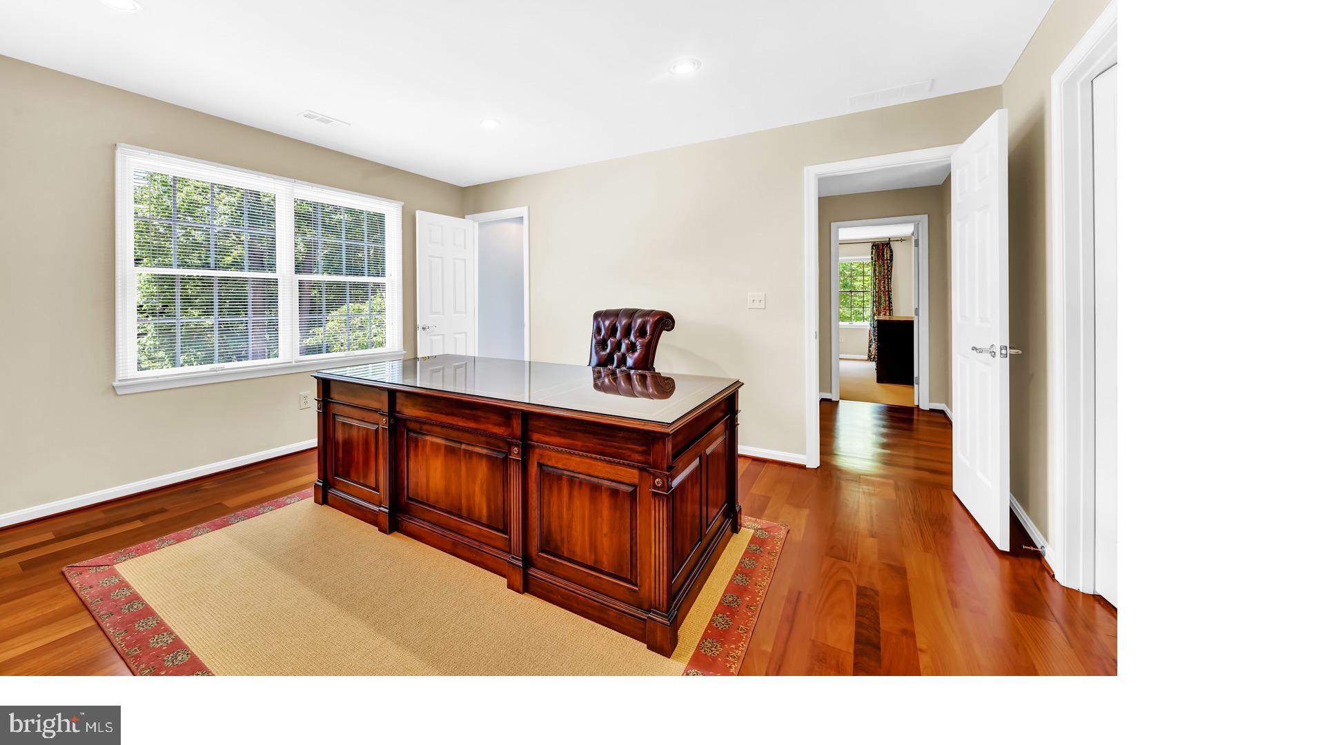 LAURELFORD - Residential