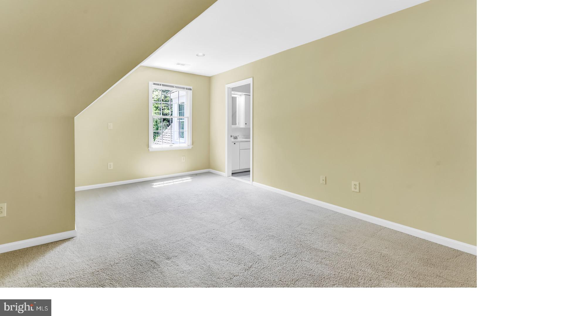 LAURELFORD - Residential