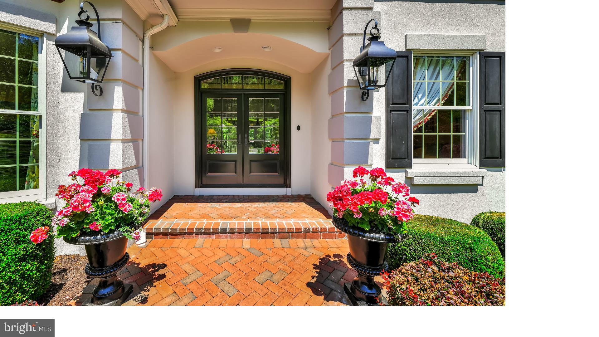 LAURELFORD - Residential