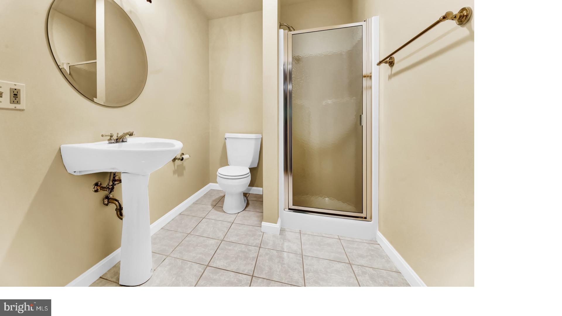 LAURELFORD - Residential