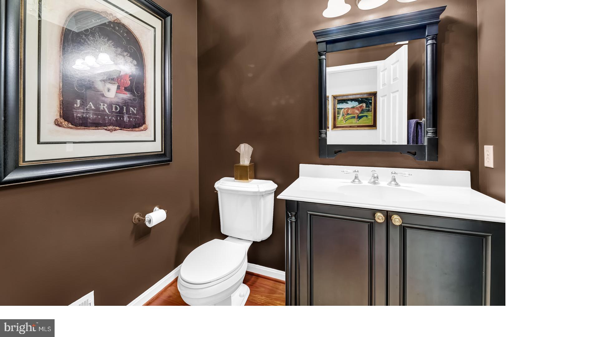 LAURELFORD - Residential