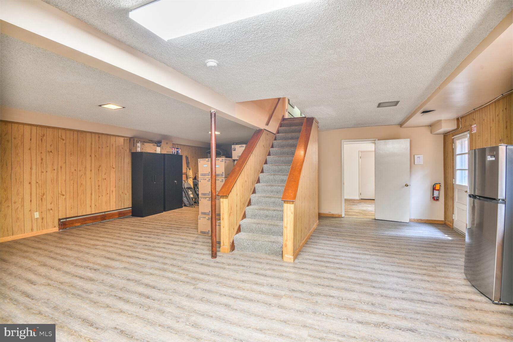 MAYDALE - Residential