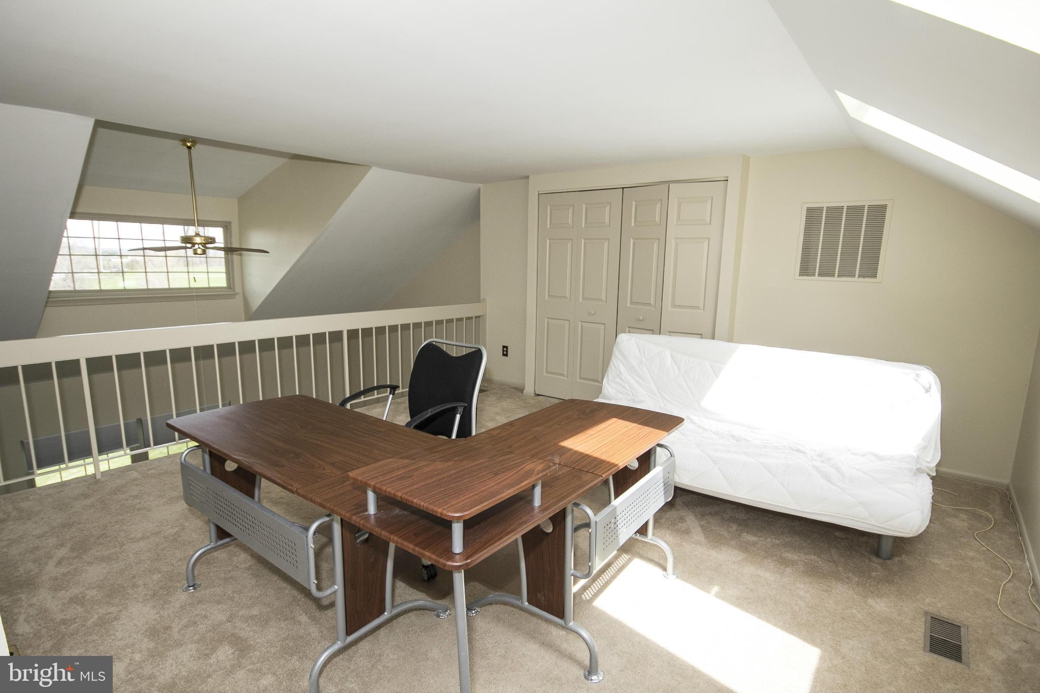 LOVETON FARMS - Residential Lease