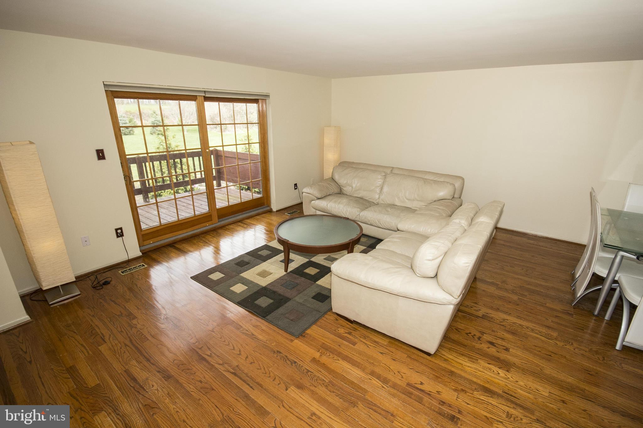 LOVETON FARMS - Residential Lease