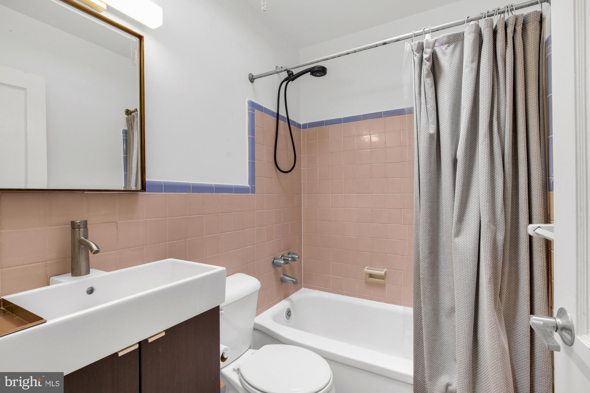 WISSAHICKON - Residential Lease