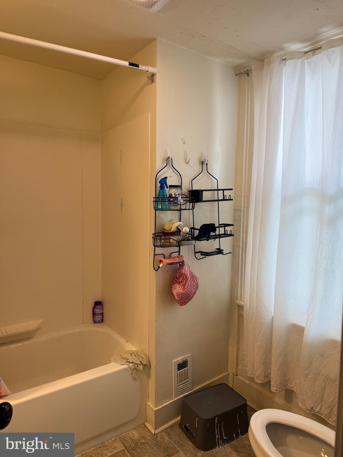 EAST YORK - Residential