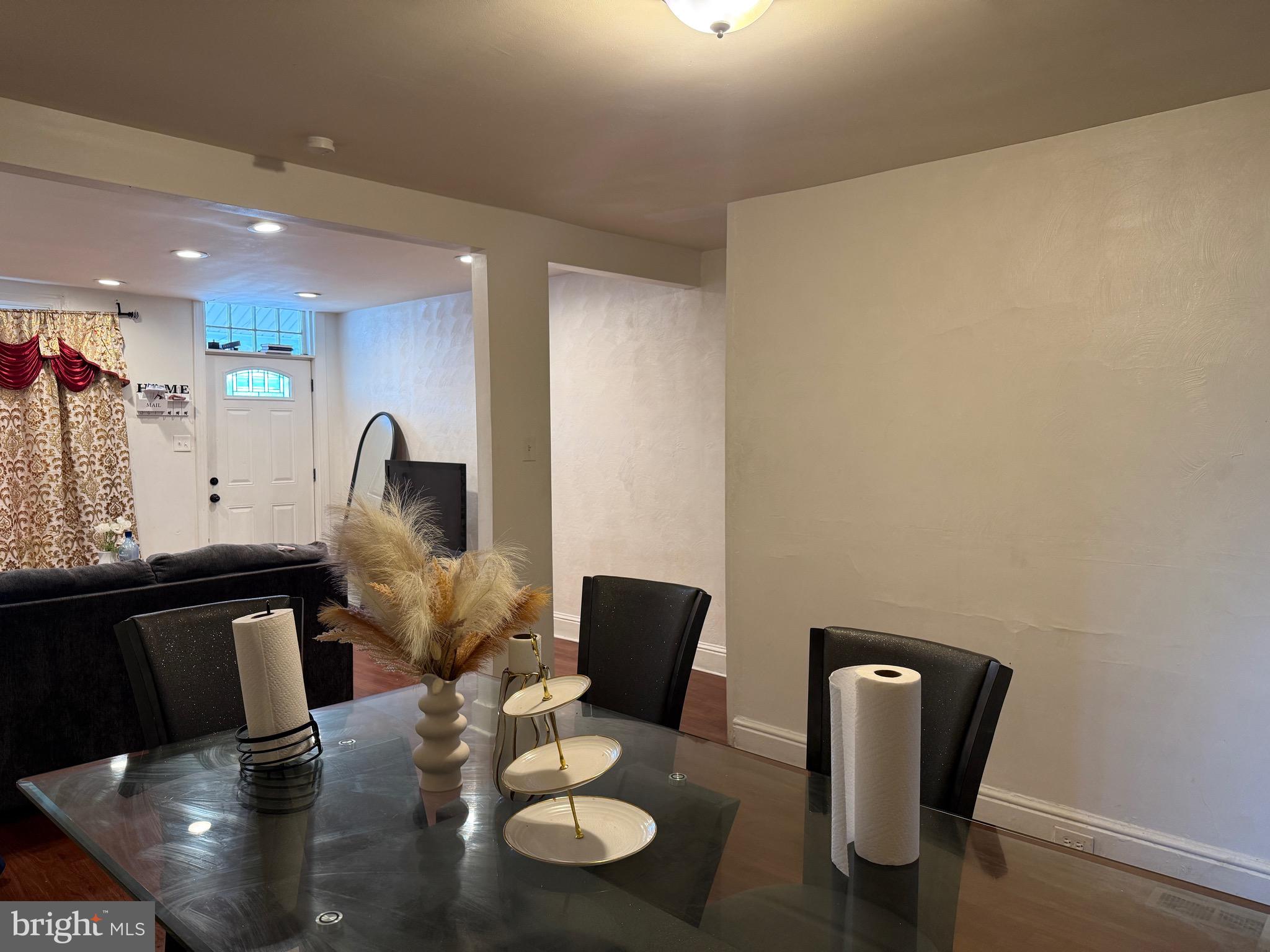 EAST YORK - Residential