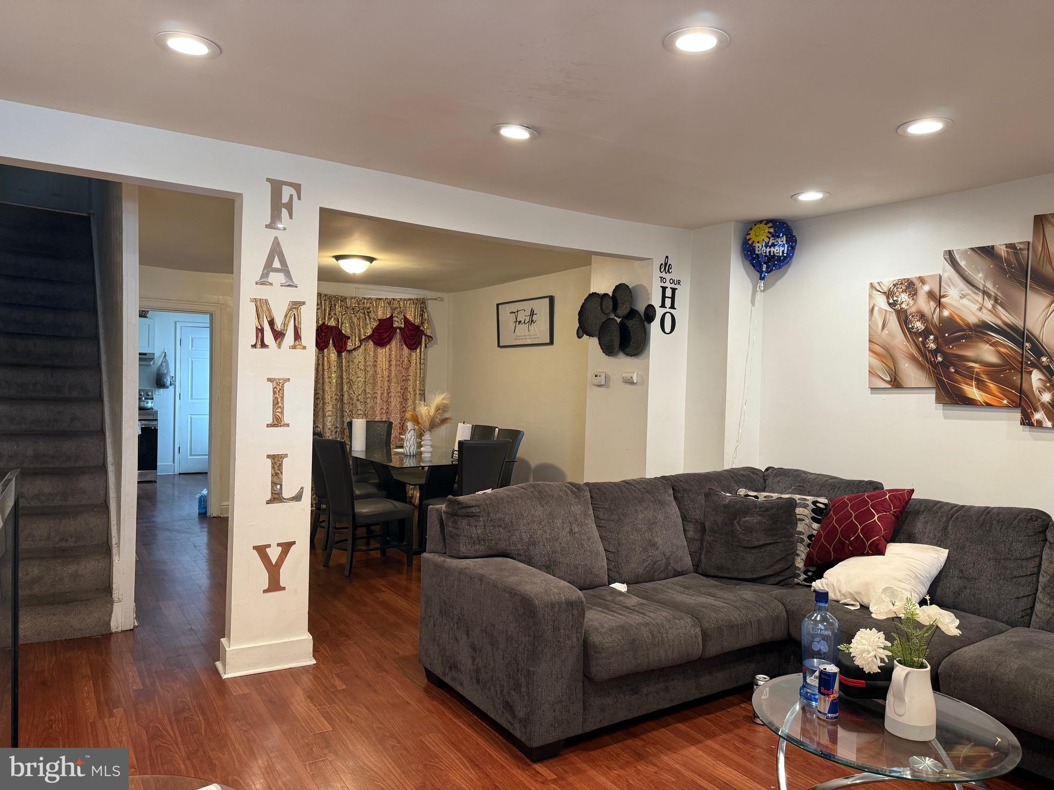 EAST YORK - Residential