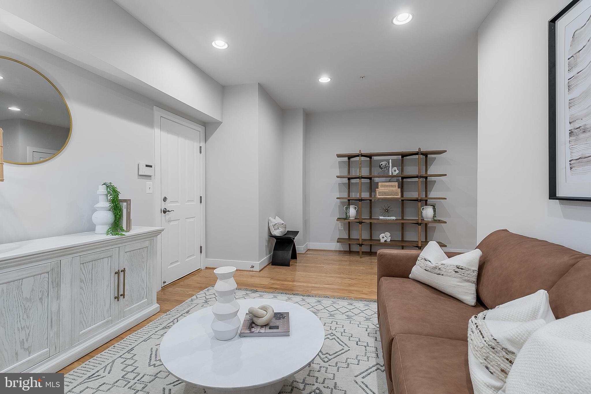 POTOMAC YARD - Residential