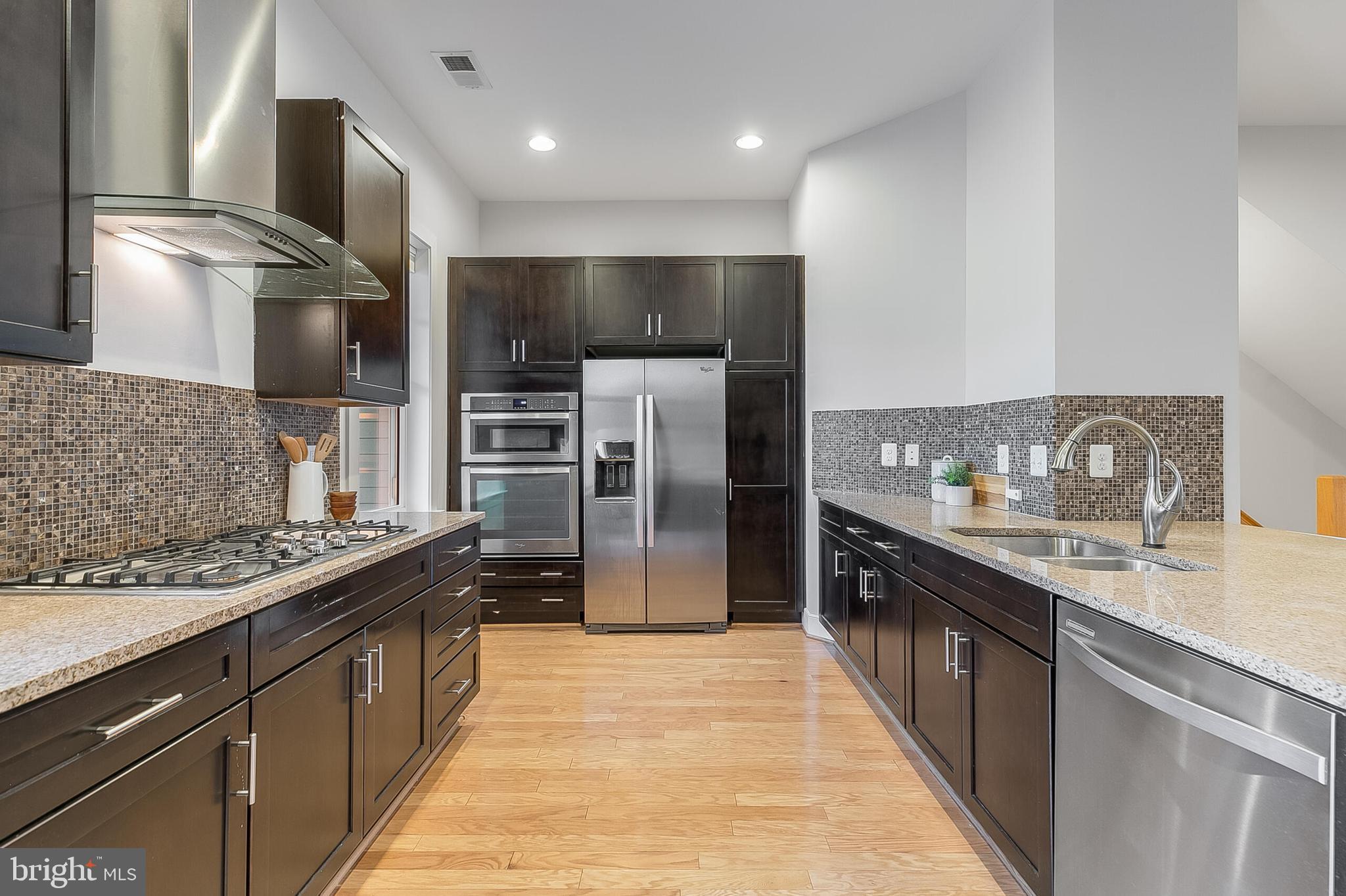 POTOMAC YARD - Residential