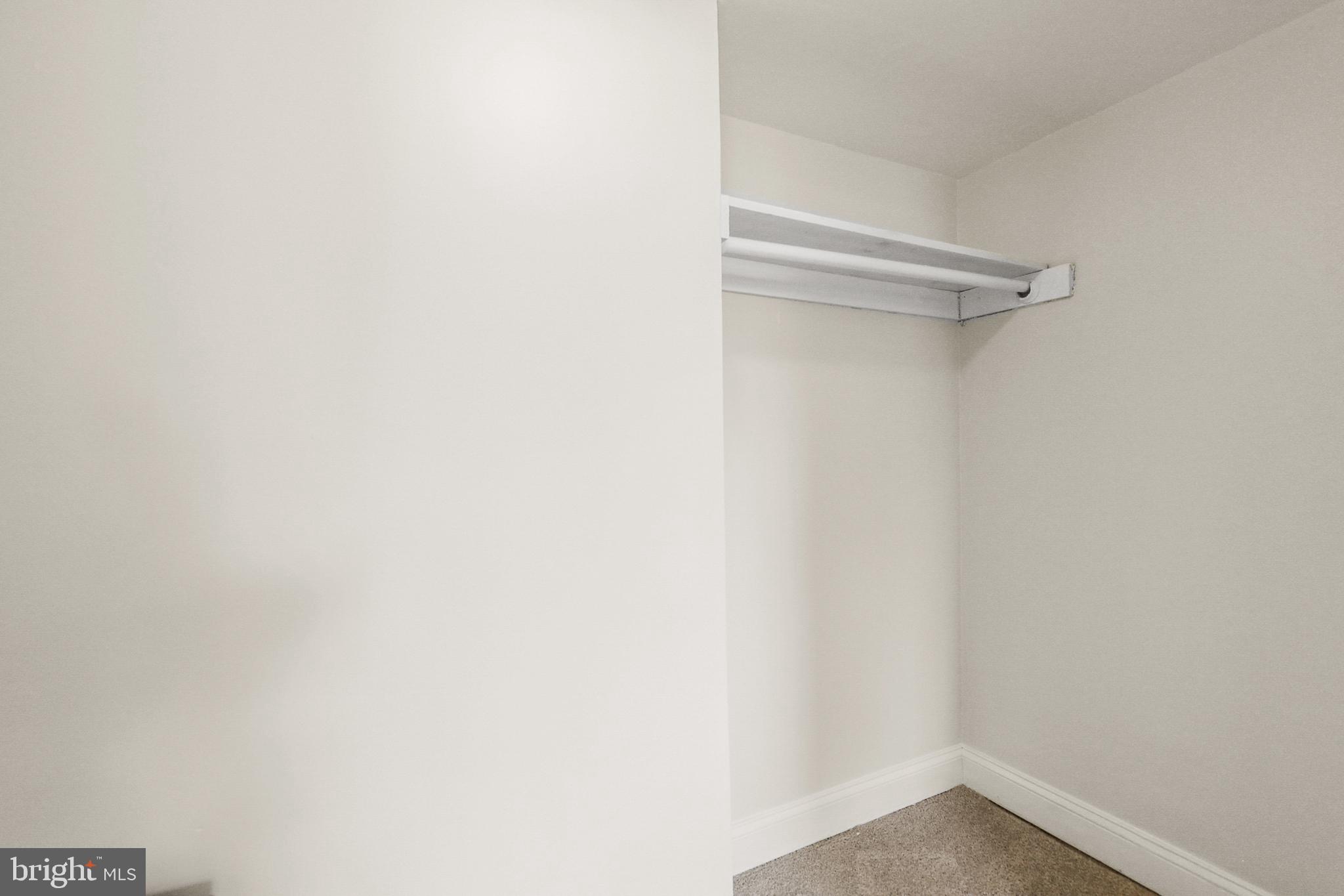 PARKSIDE - Residential Lease