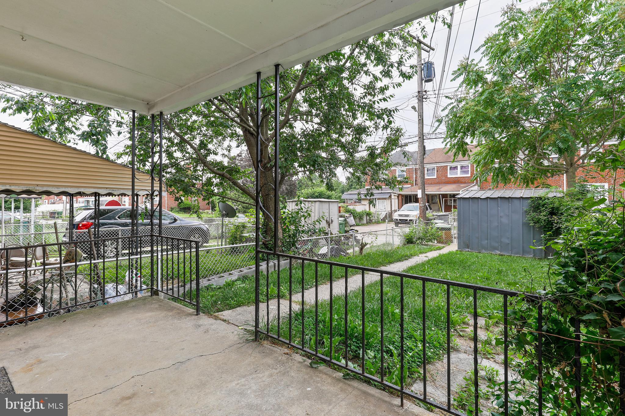 PARKSIDE - Residential Lease