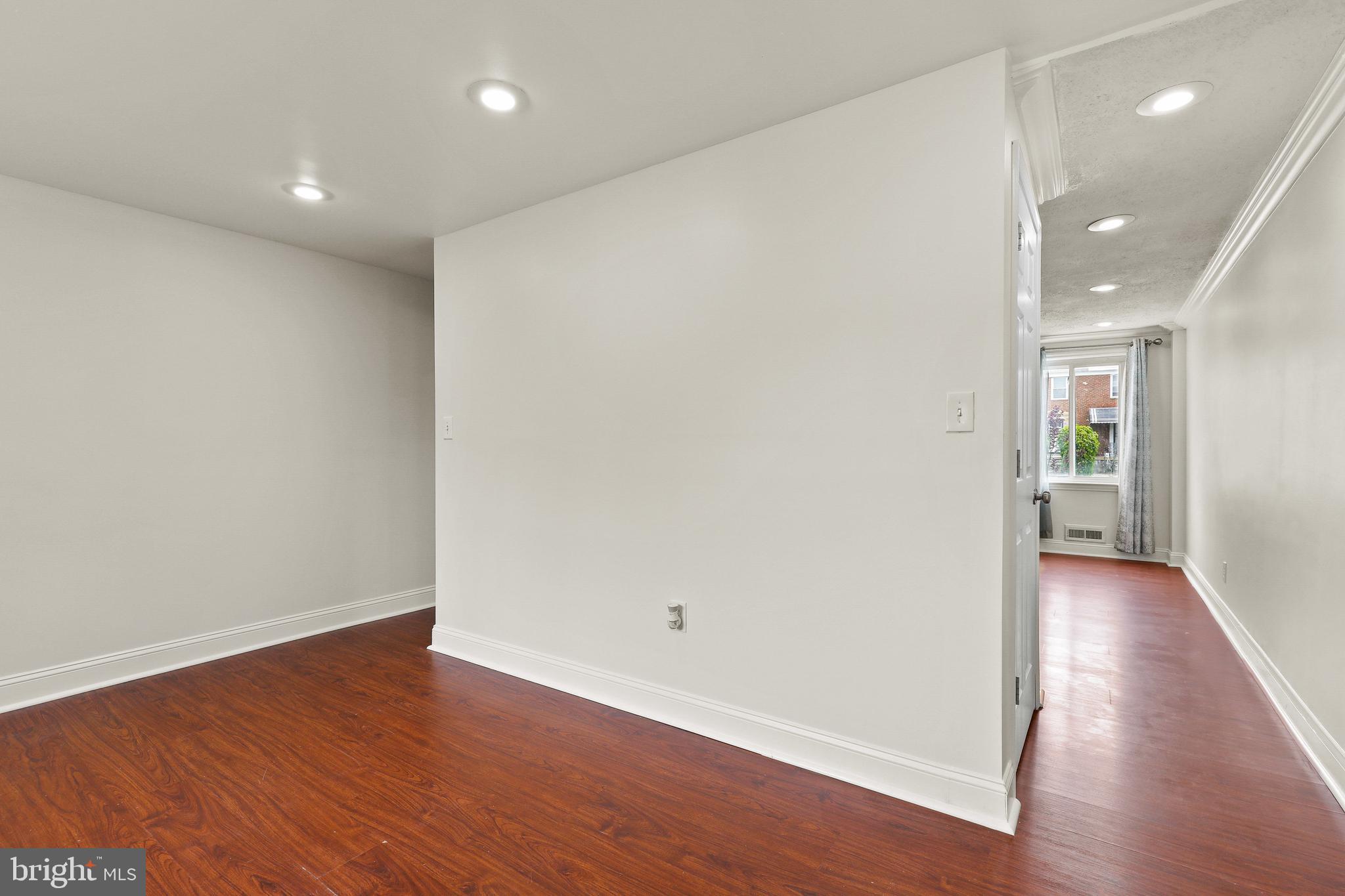 PARKSIDE - Residential Lease