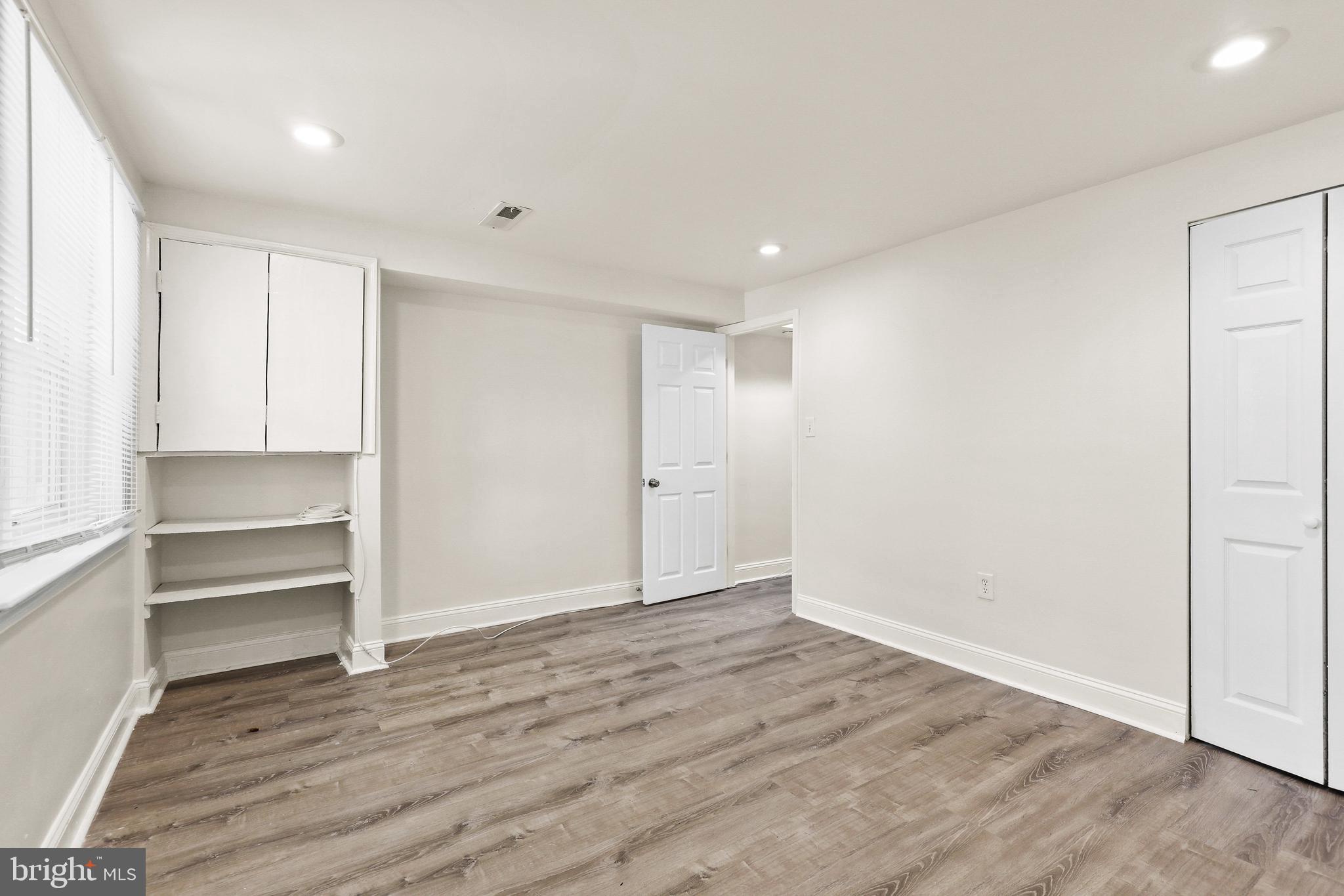 PARKSIDE - Residential Lease