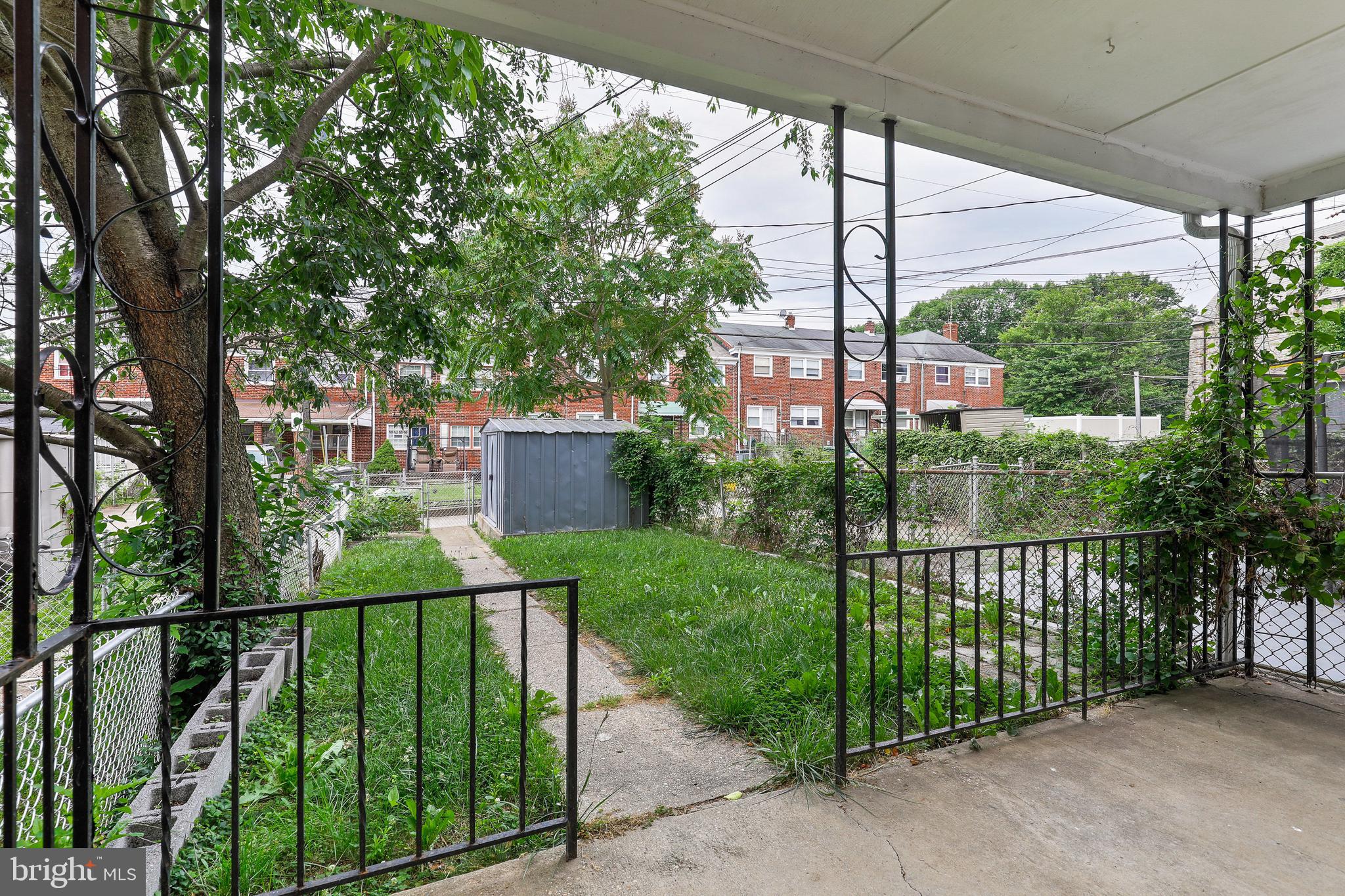 PARKSIDE - Residential Lease