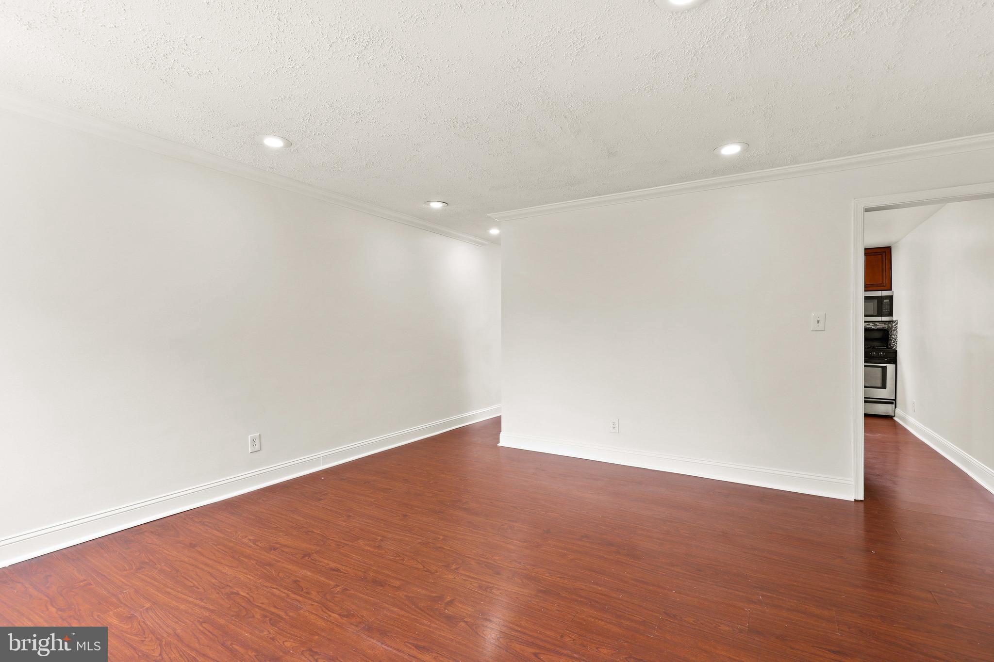 PARKSIDE - Residential Lease