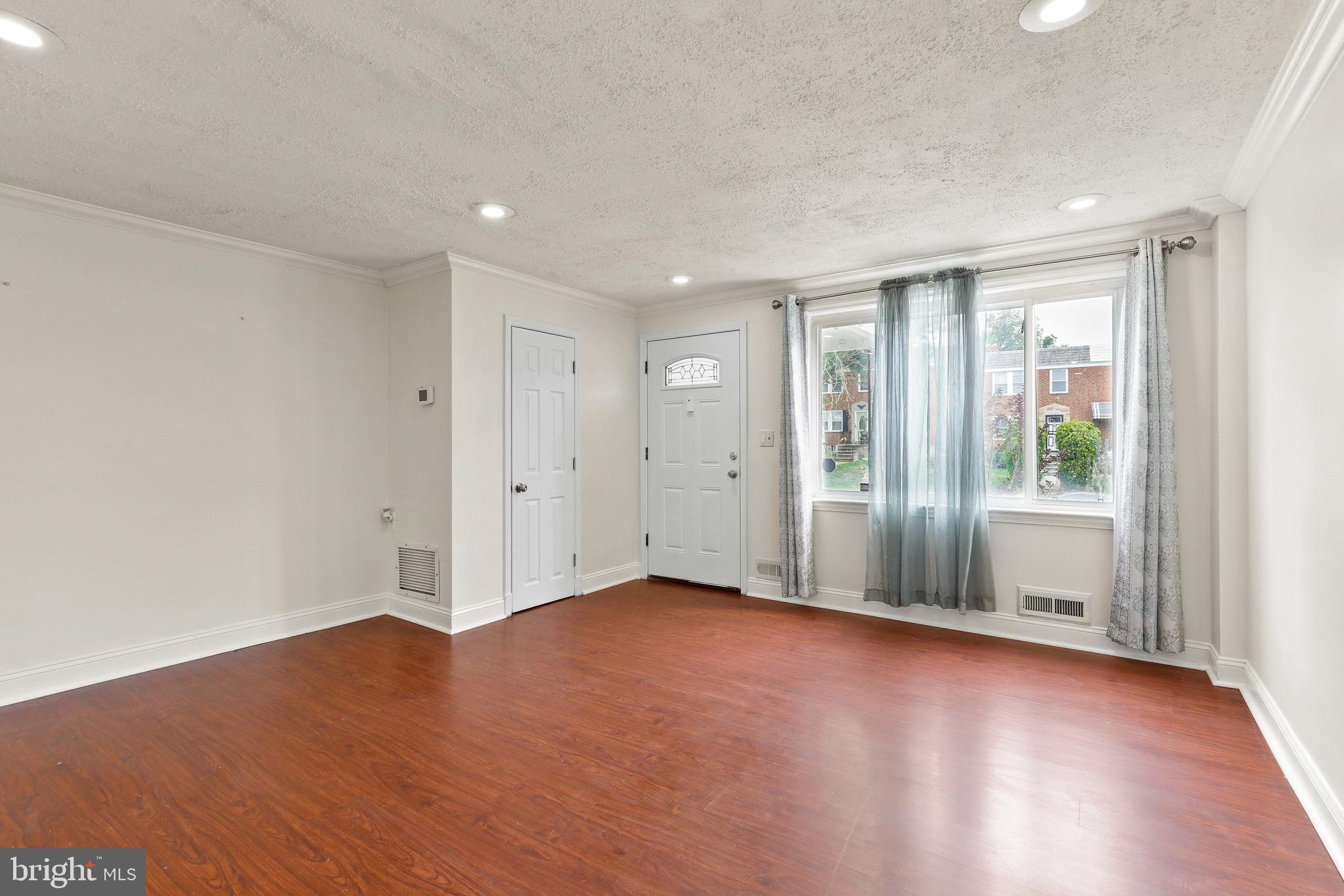 PARKSIDE - Residential Lease