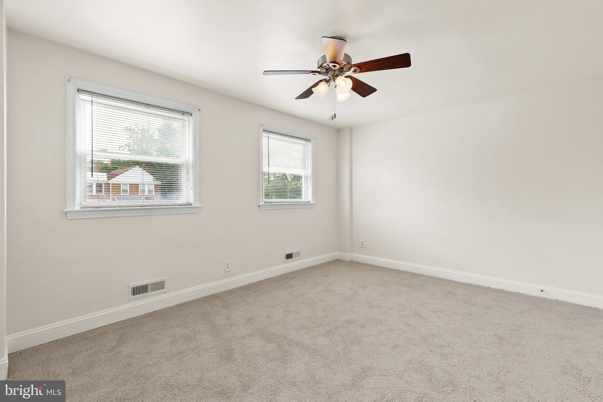 PARKSIDE - Residential Lease