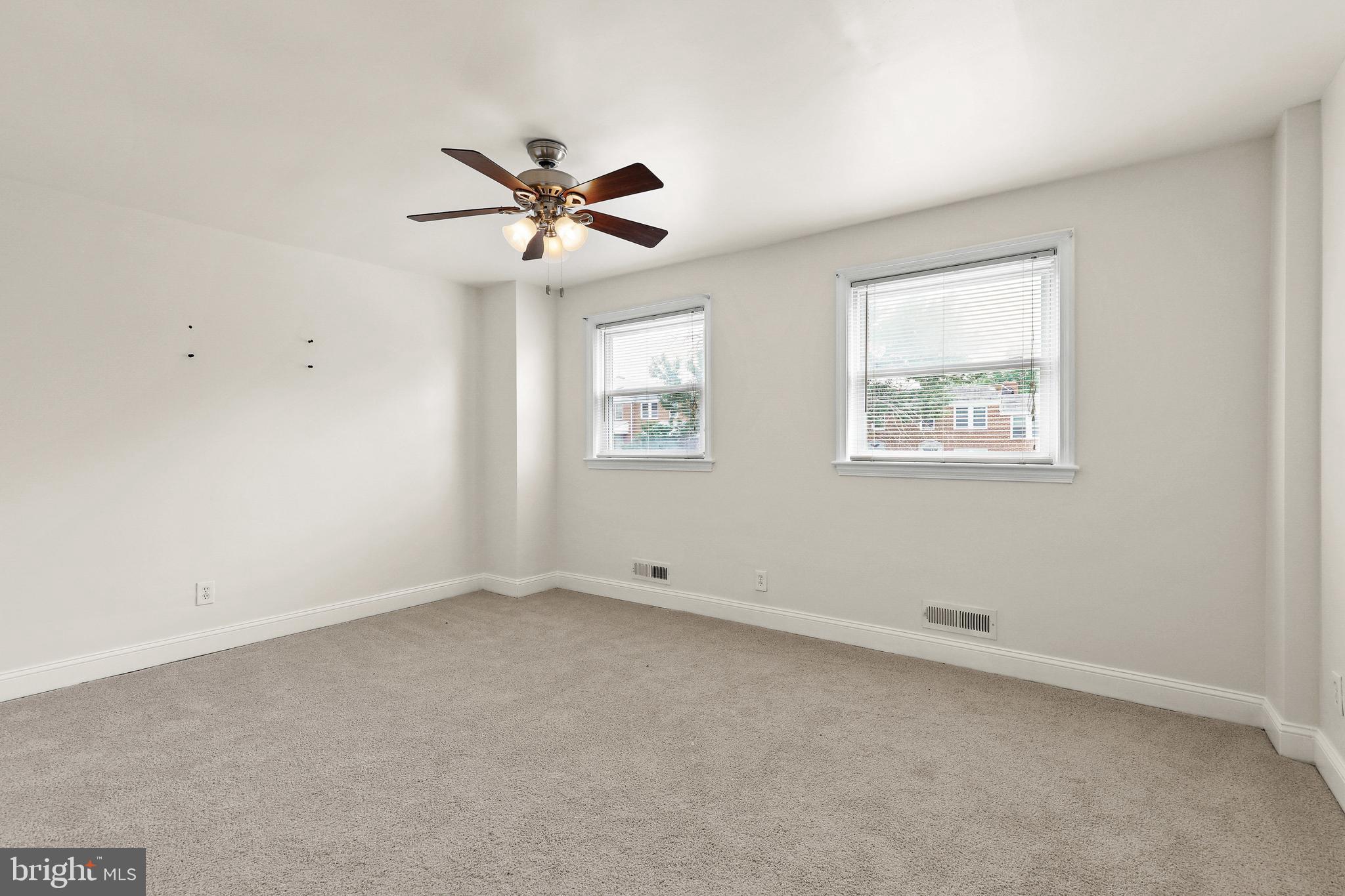 PARKSIDE - Residential Lease