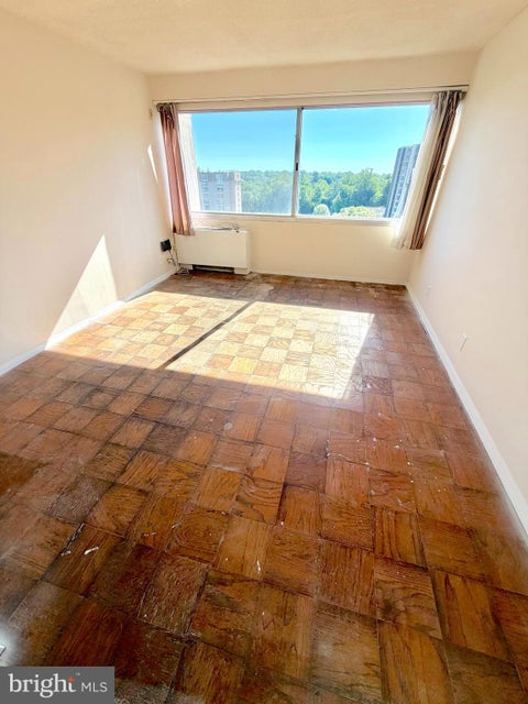 Photo of 5500 Friendship Boulevard #2105N, CHEVY CHASE, MD 20815 (MLS # MDMC2241690)