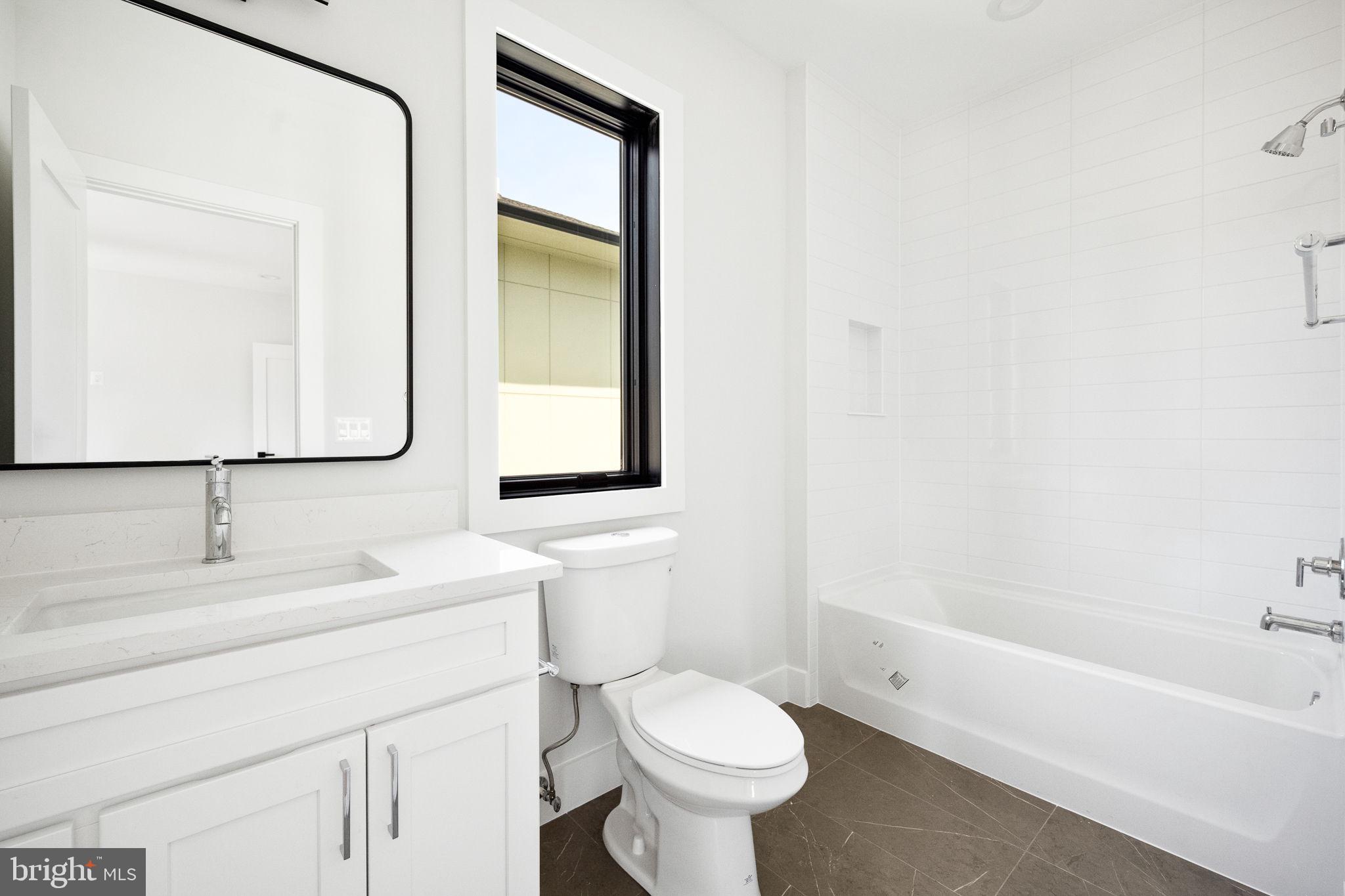 PIMMIT HILLS - Residential