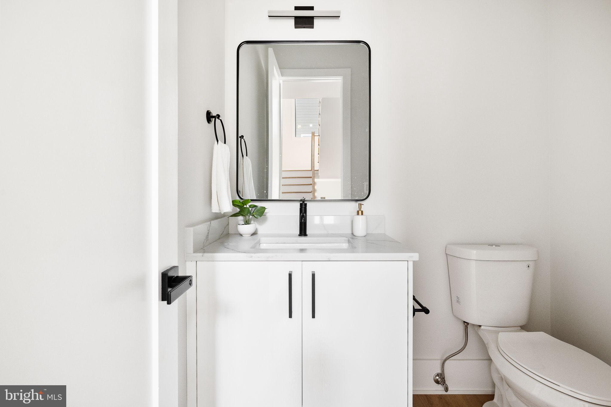 PIMMIT HILLS - Residential