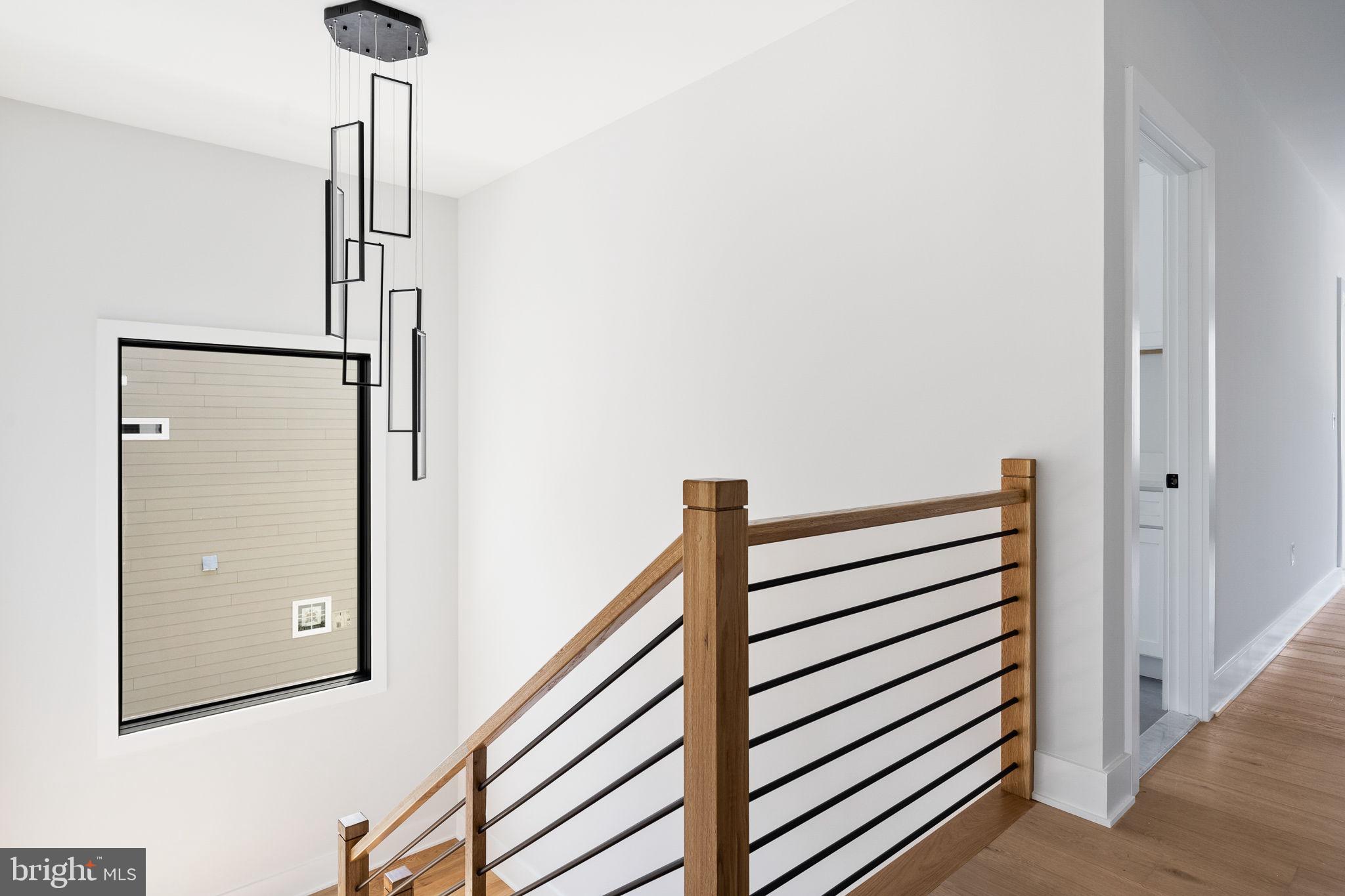 PIMMIT HILLS - Residential