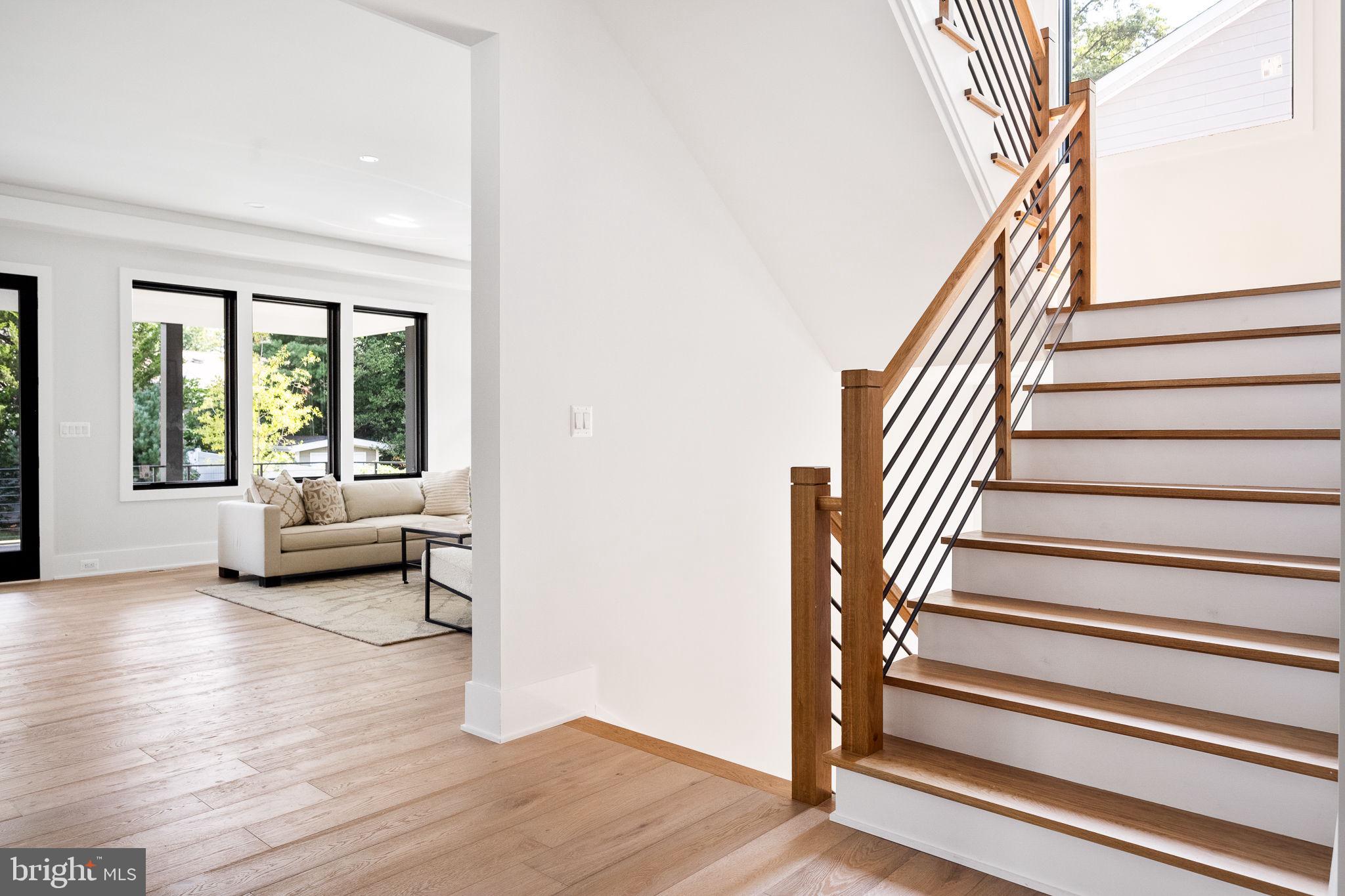 PIMMIT HILLS - Residential