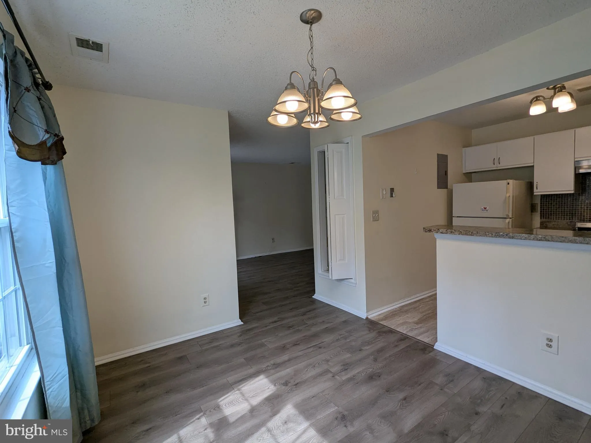 Monmouth Junction, New Jersey 08852, United States, 1 Bedroom Bedrooms, ,1 BathroomBathrooms,Residential,Active,112771