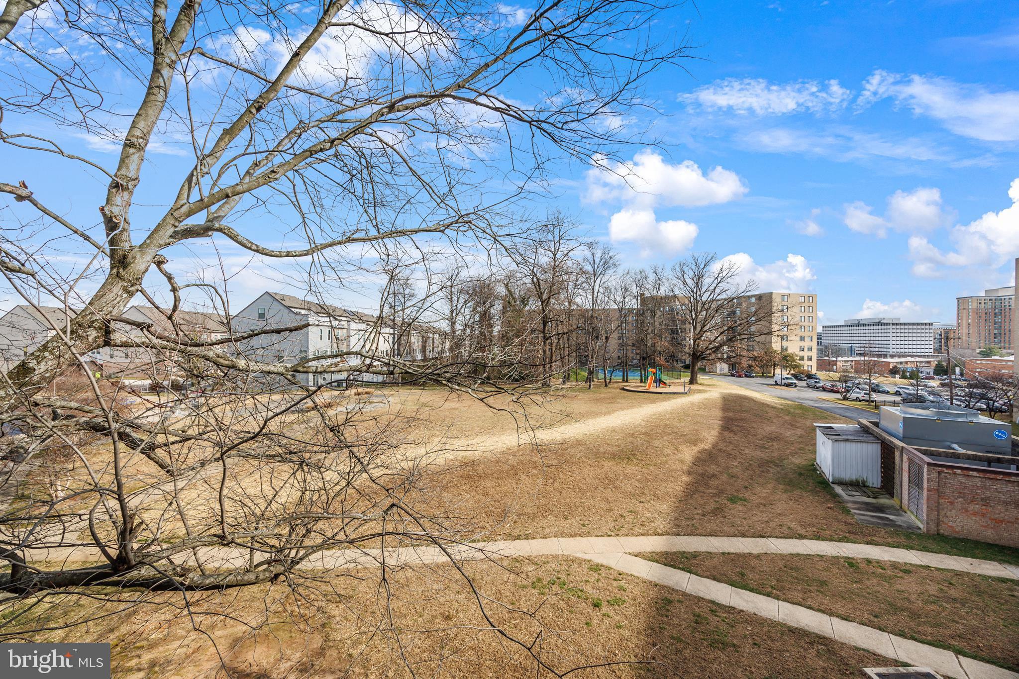 HYATTSVILLE TOWN CENTER - Residential