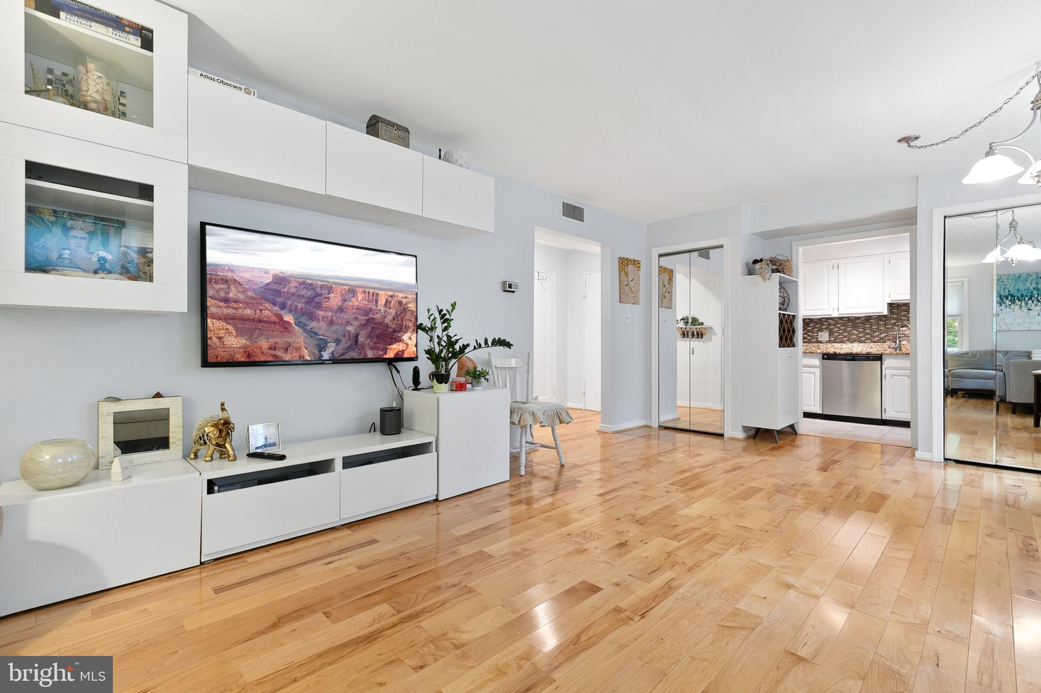 ROCK CREEK GARDENS - Residential